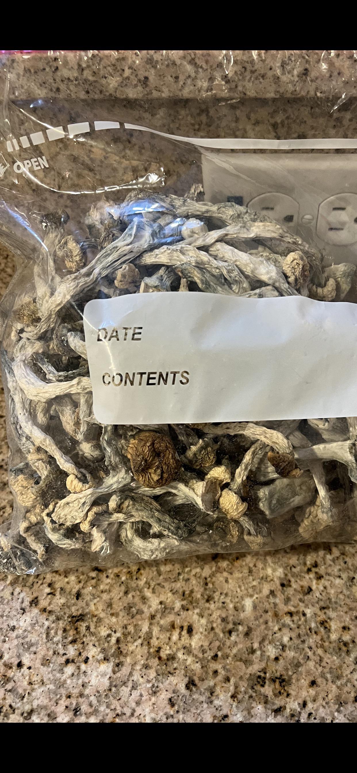 Blue Yetis? Friend gave me these saying they are blue yetis. No