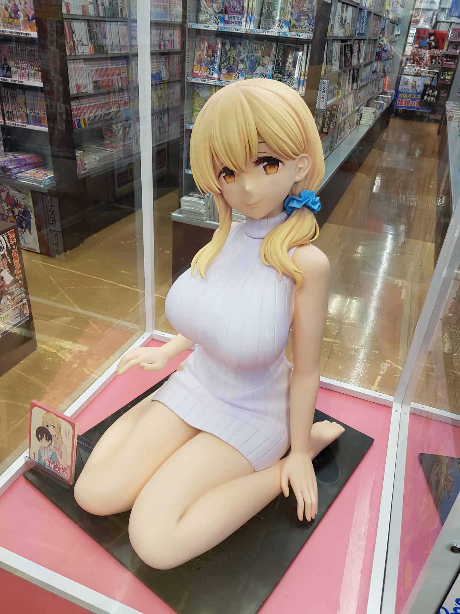 Life size Sunohara Ayaka statue 😍👌🏻 r/AnimeFigures