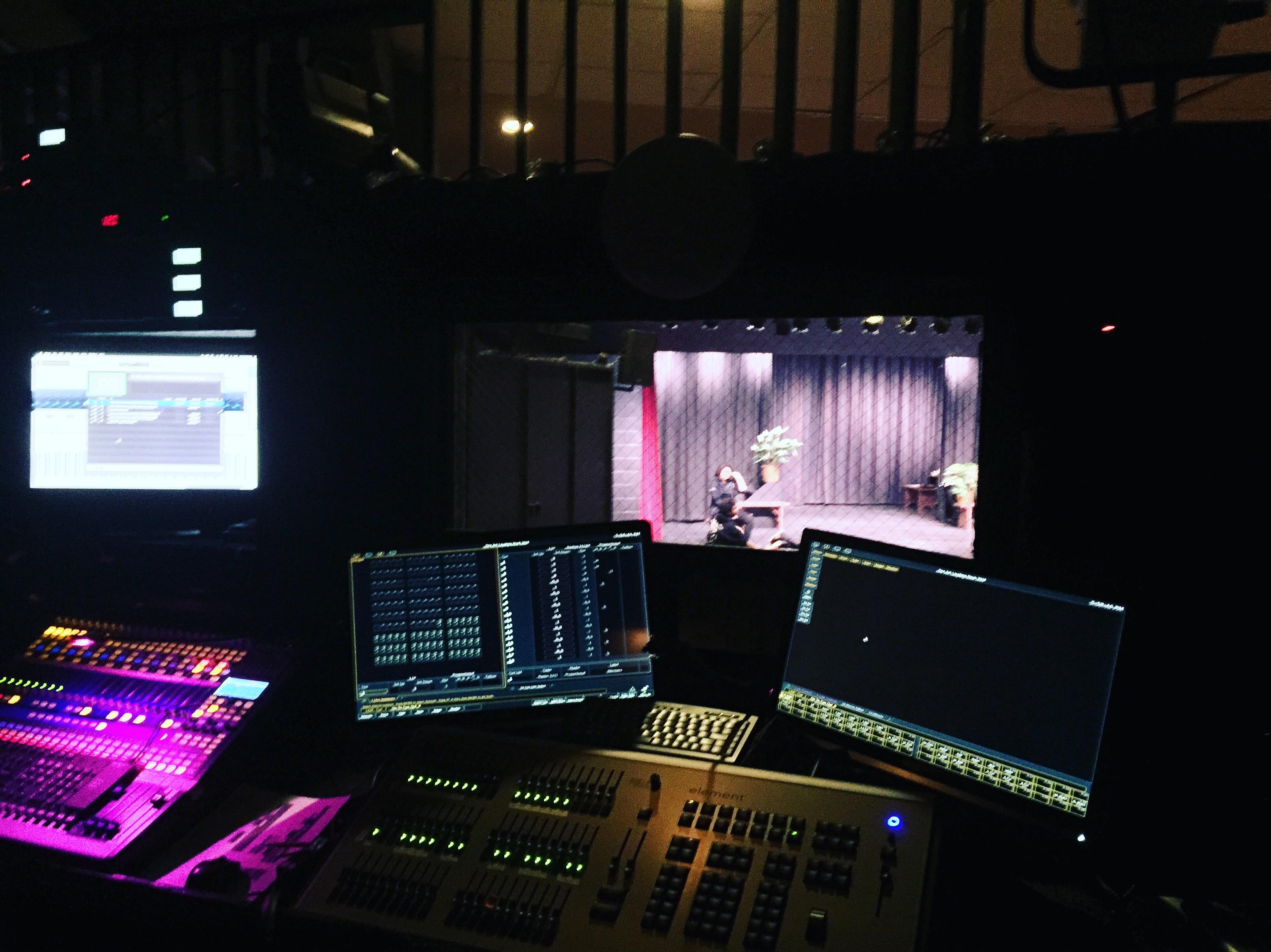 Pink is the best color r/techtheatre