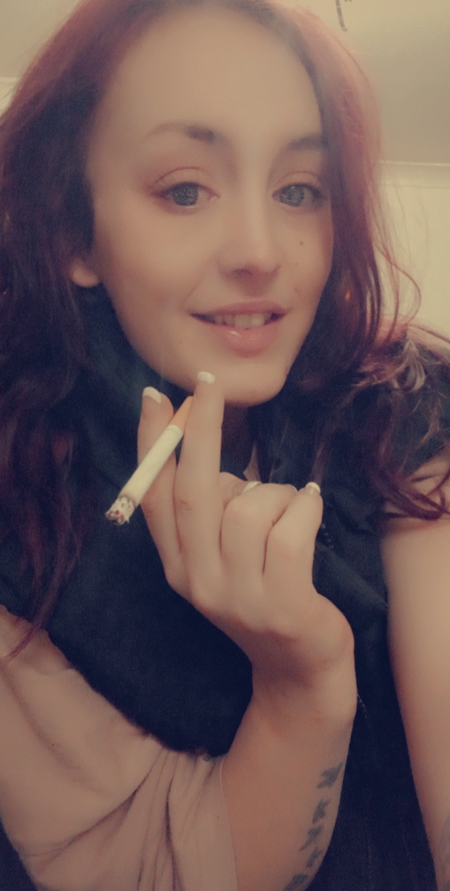 Doing nothing but filling my lungs with tar and smoke today. Chain