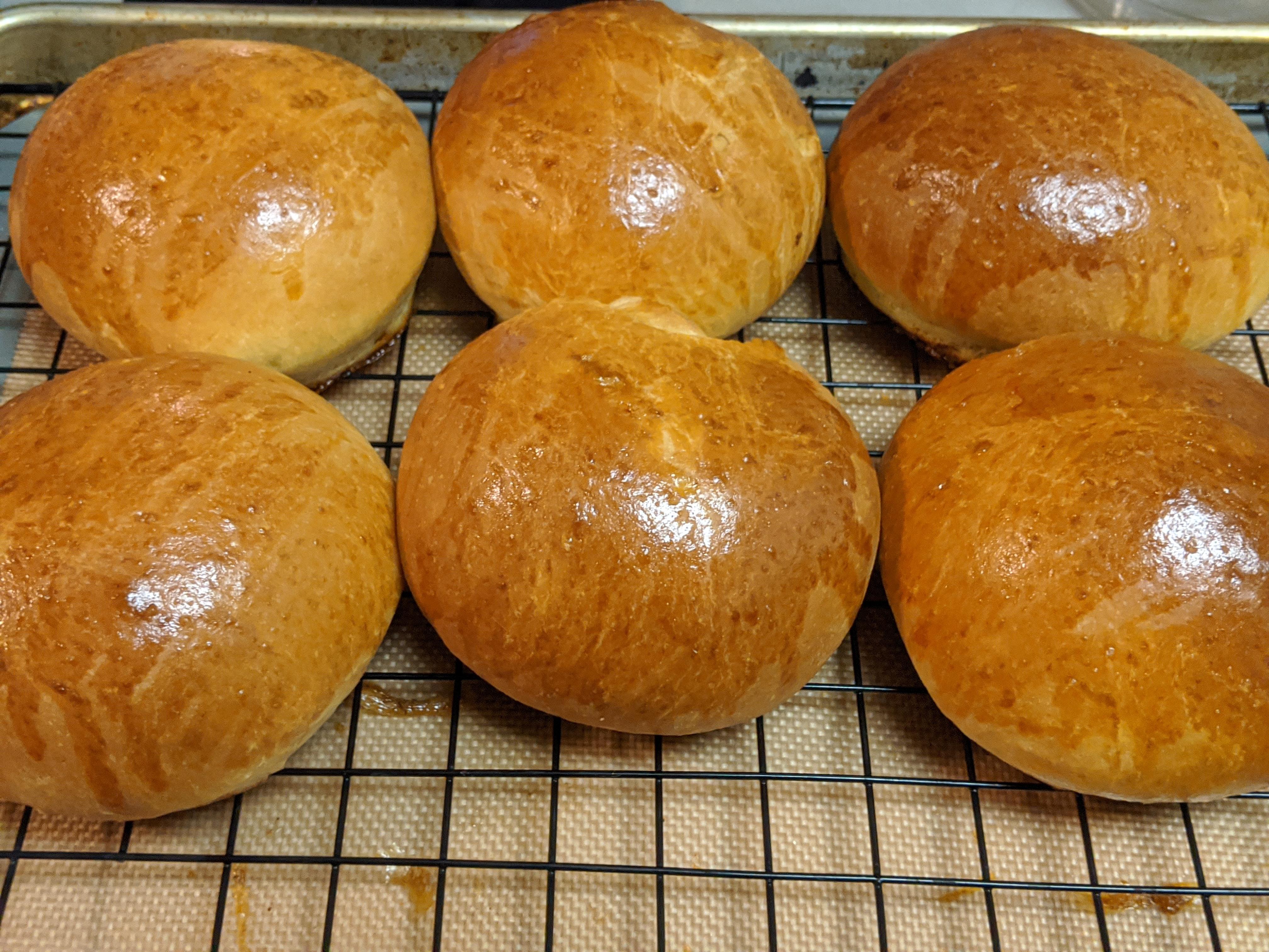 Hokkaido milk buns. r/Baking