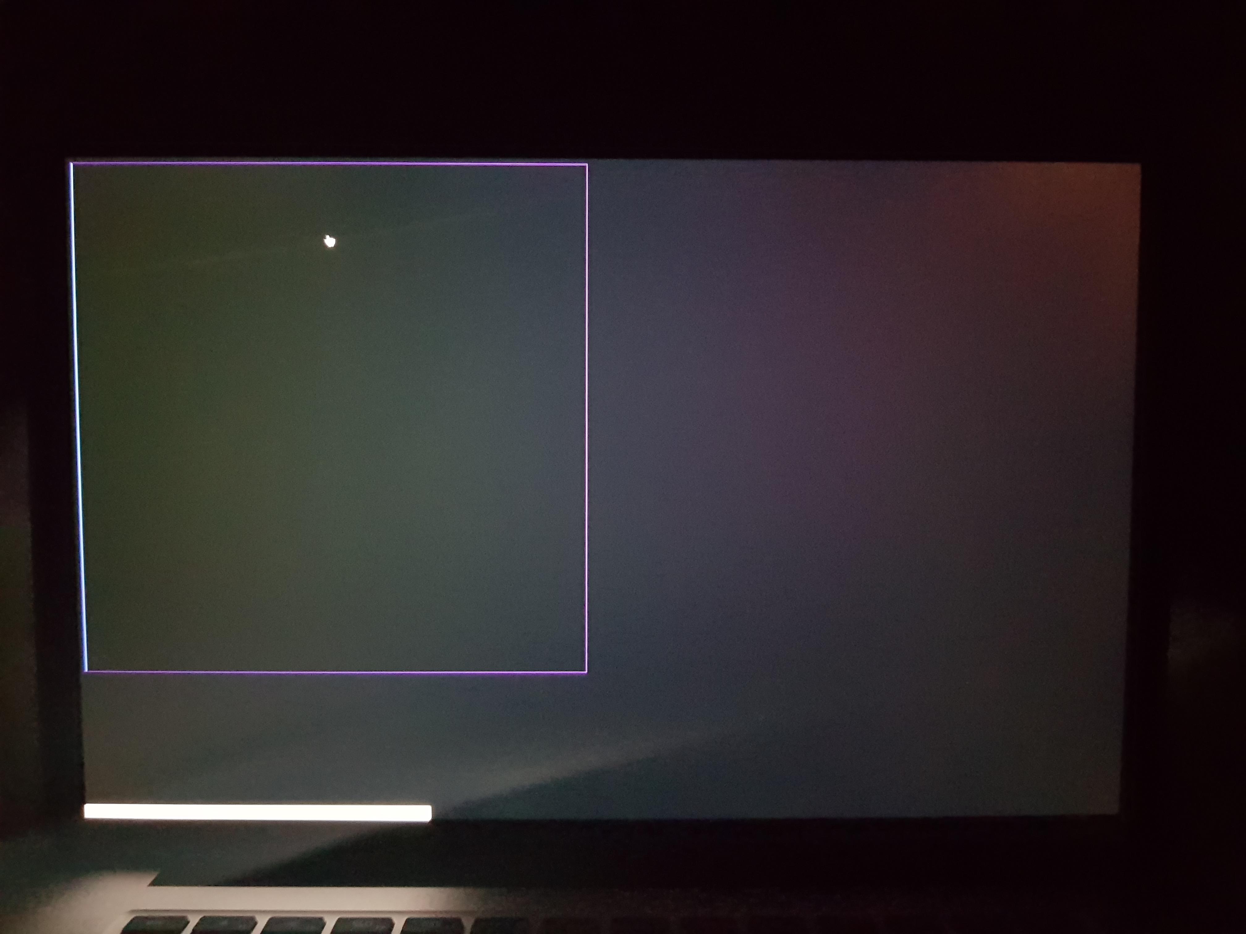 Does someone have this problem with screen lighting on black? MBP 2015