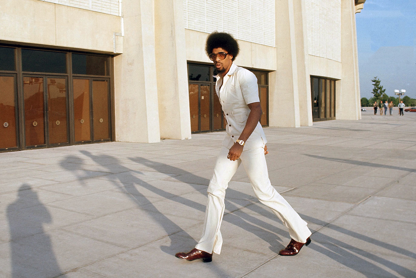 Doctor J in 1976 r/OldSchoolCool