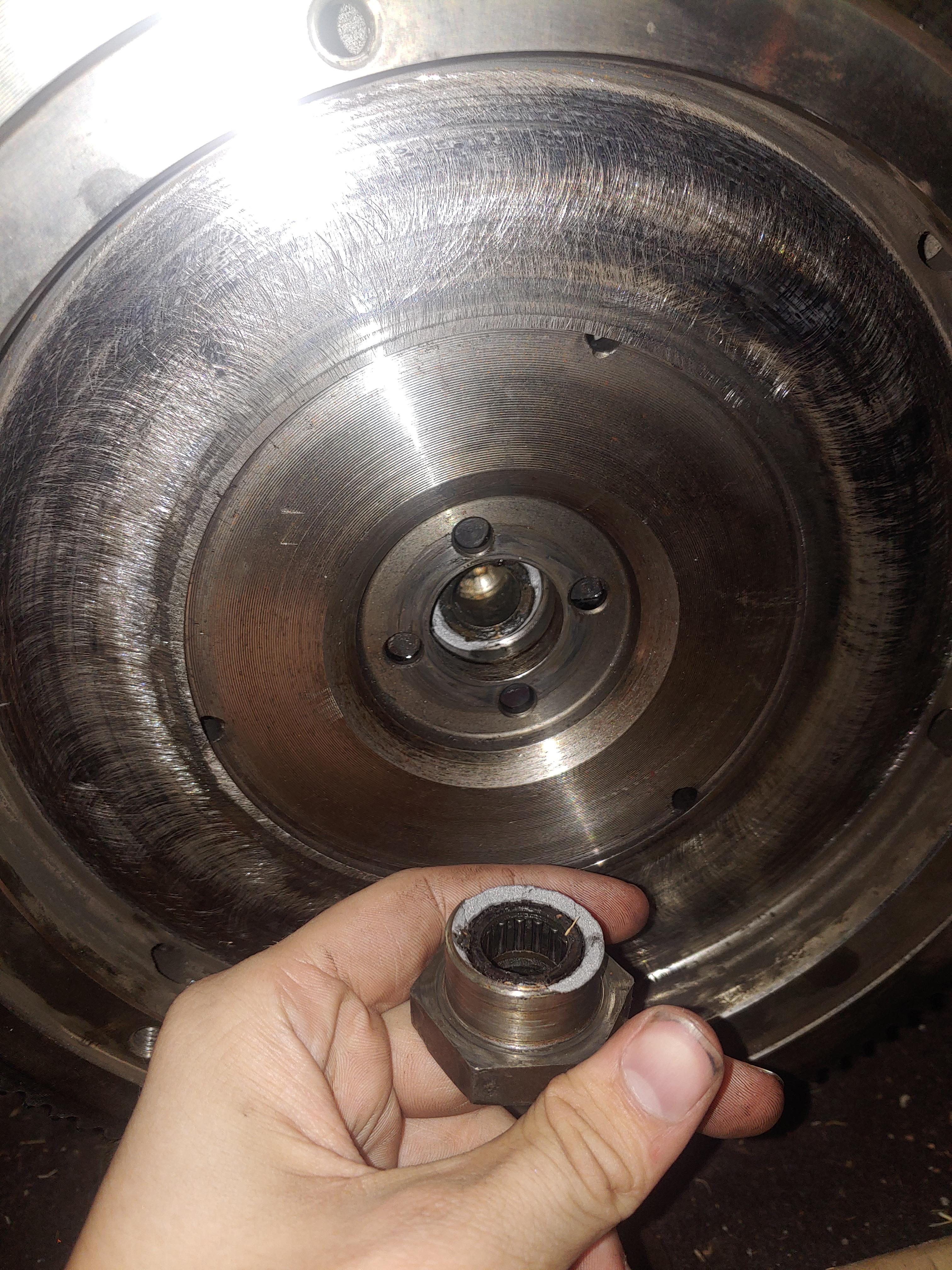 I managed the impossible. I managed to snap the flywheel gland nut on a