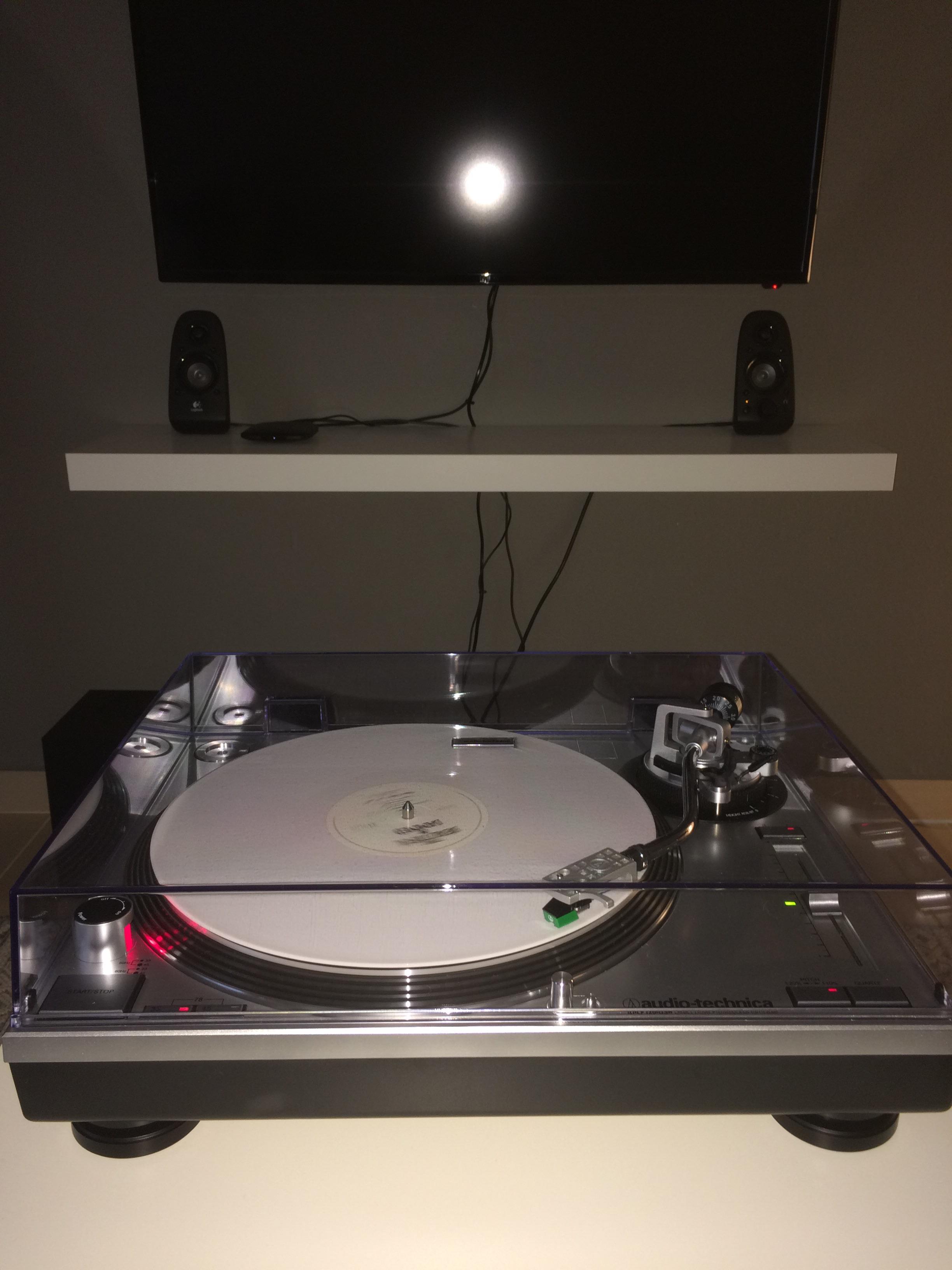 My very first setup, waiting for Edifier speakers! r/vinyl