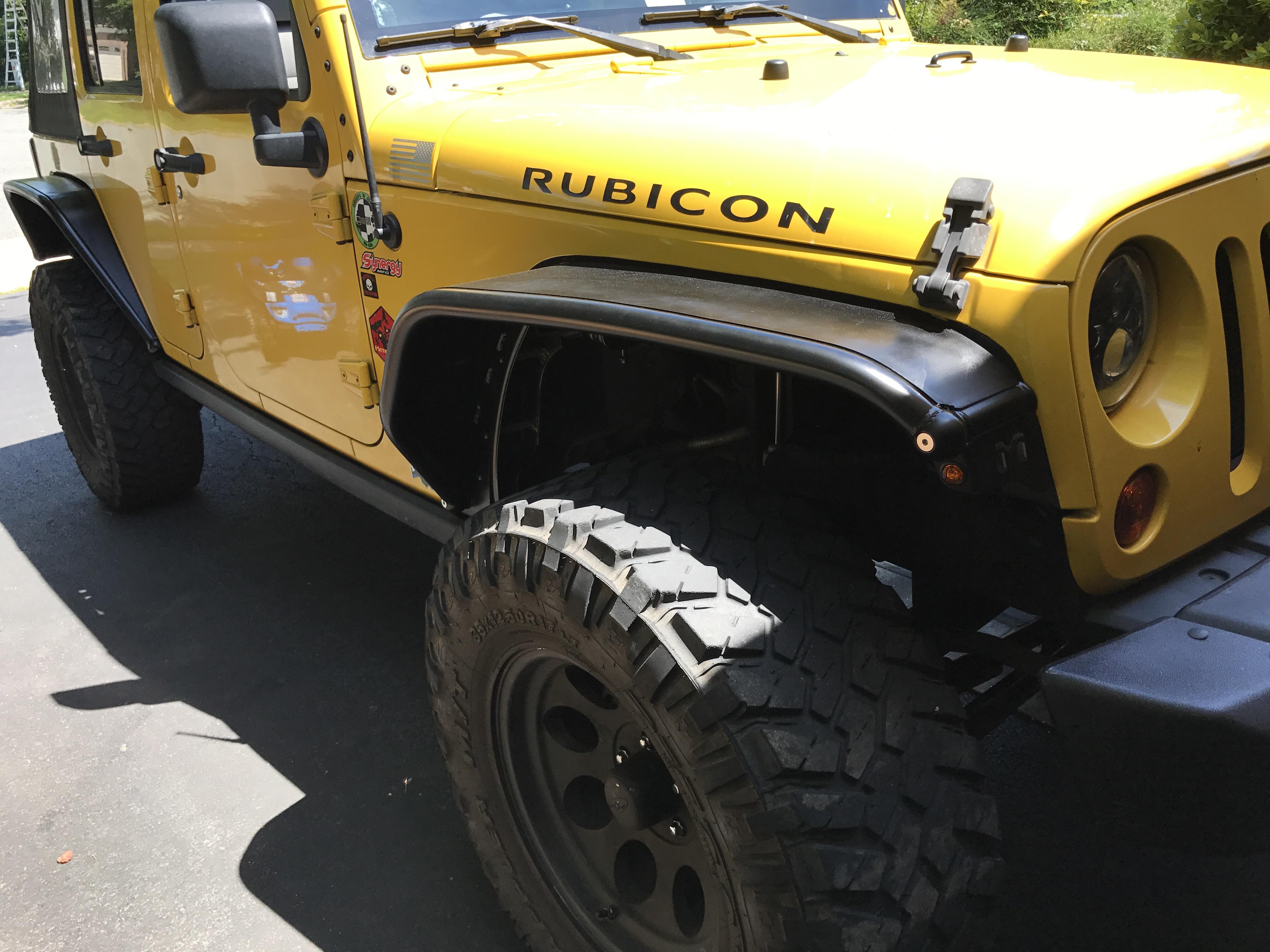 New Metalcloak Overland fenders installed on my 08 JKUR r/Jeep