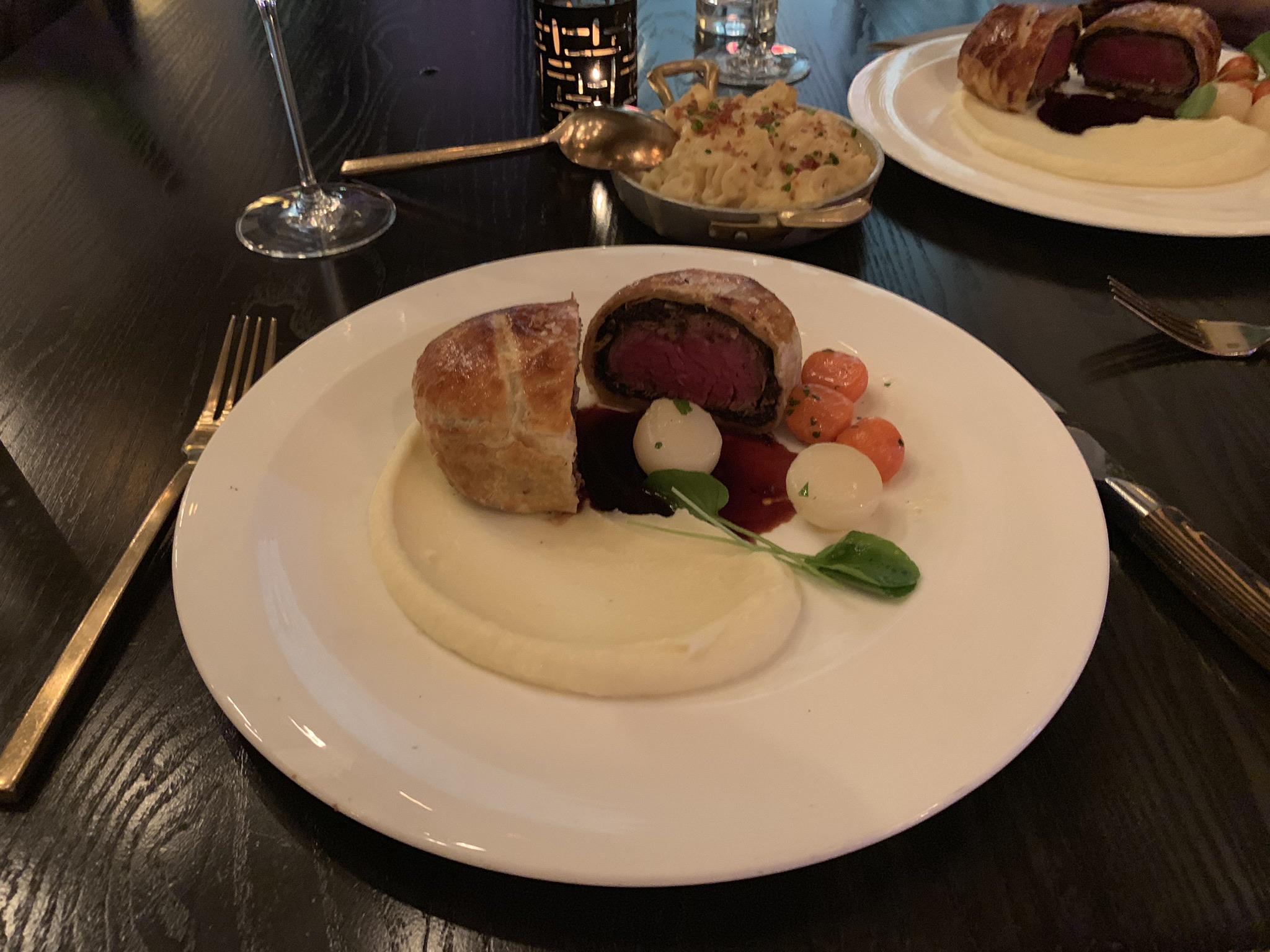 Gordon Ramsey’s Beef Wellington Hell’s Kitchen Las Vegas