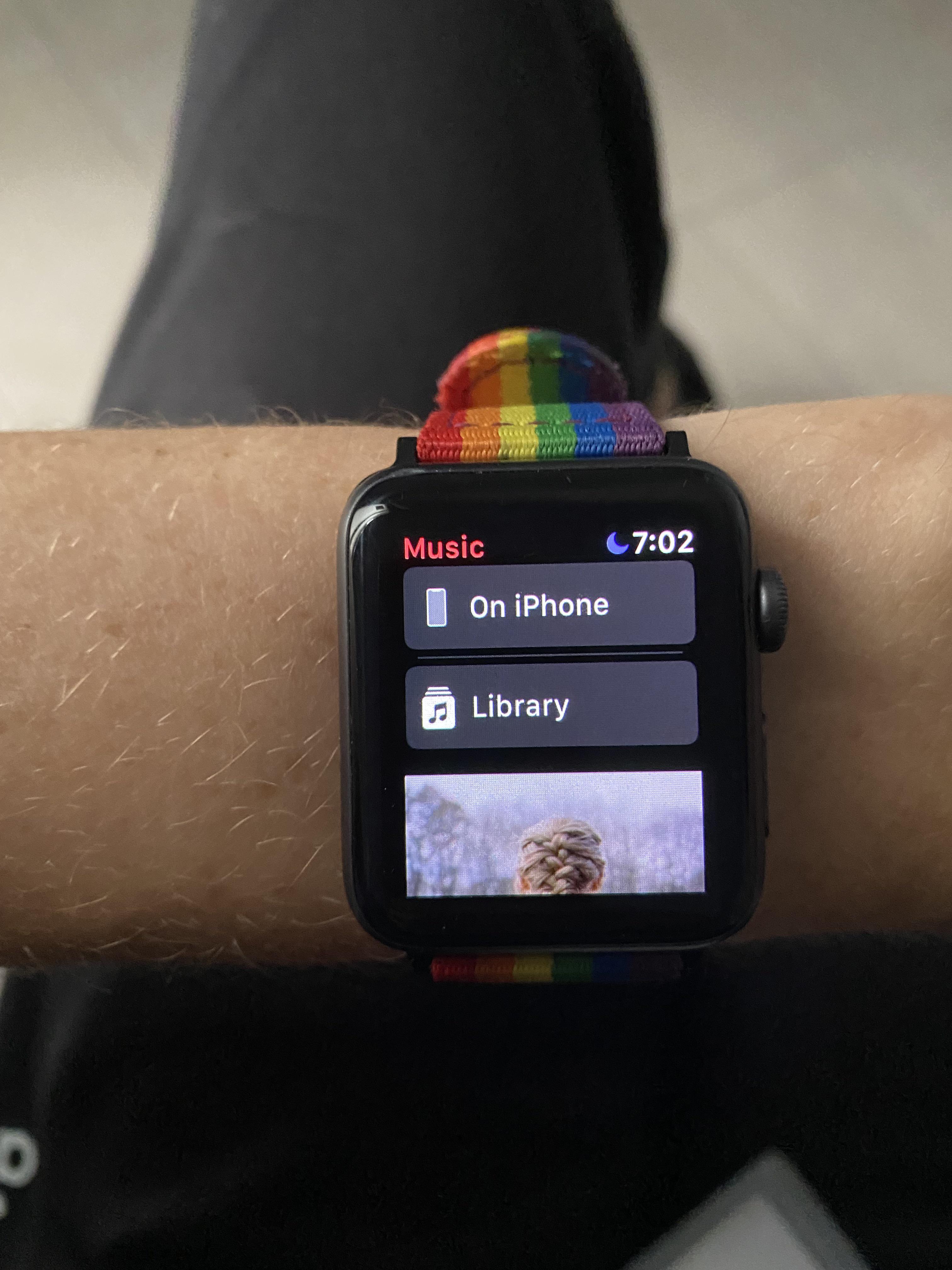 The listen now tab disappeared on my Apple Watch, any solution? (Apple