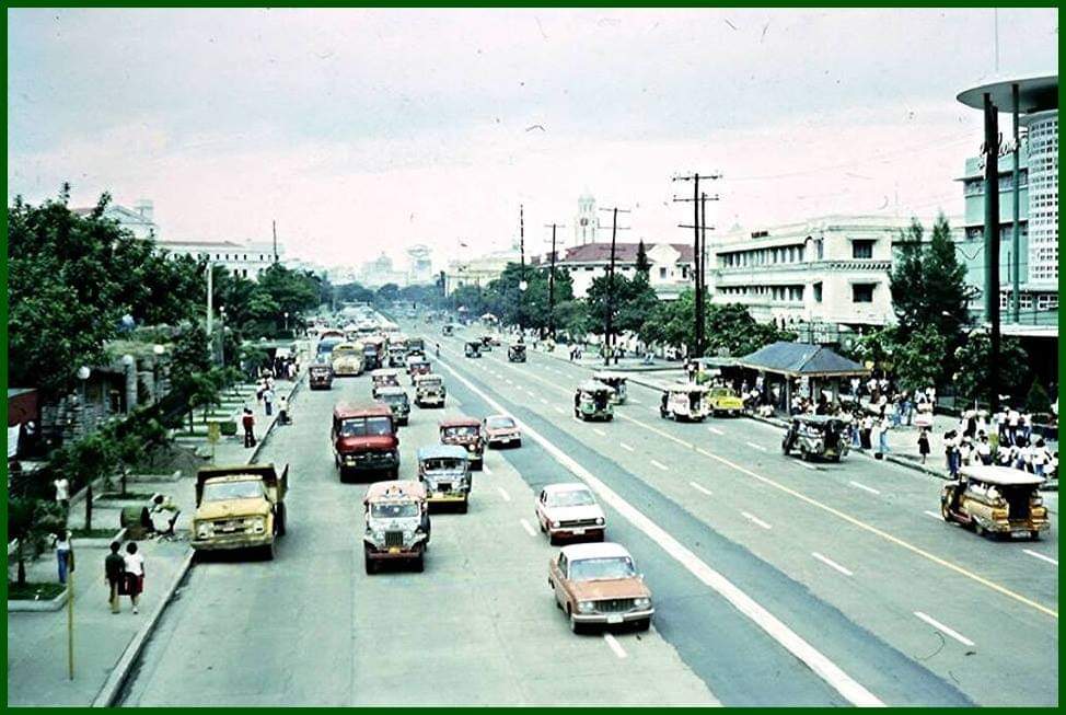 Taft Avenue, Manila in the early 80's, before the LRT was constructed. r/Philippines