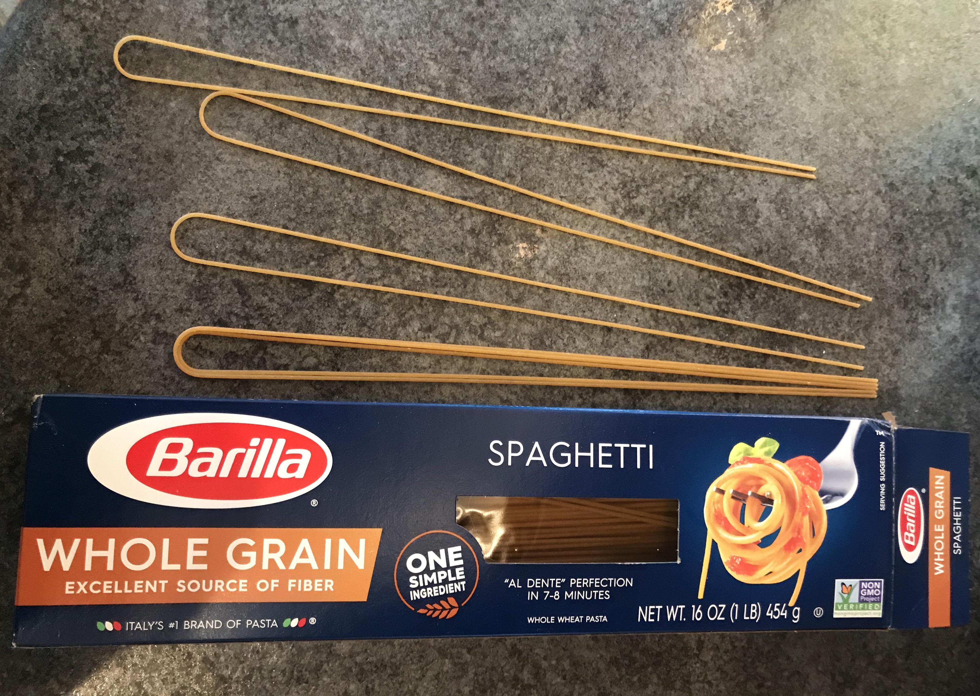 My spaghetti was extra long and U shaped r/mildlyinteresting