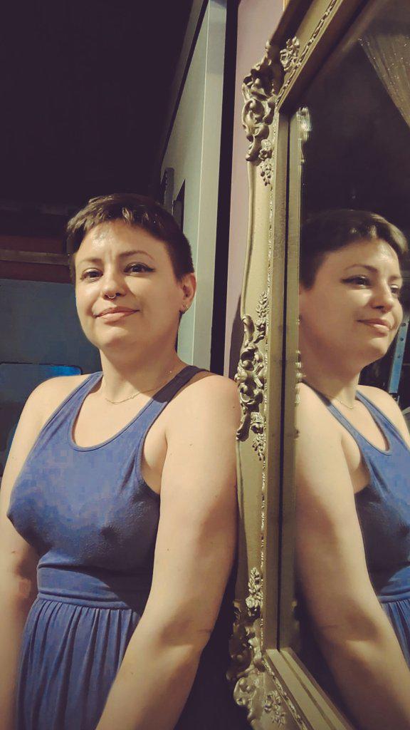 lookit these B cups... : B_Cups