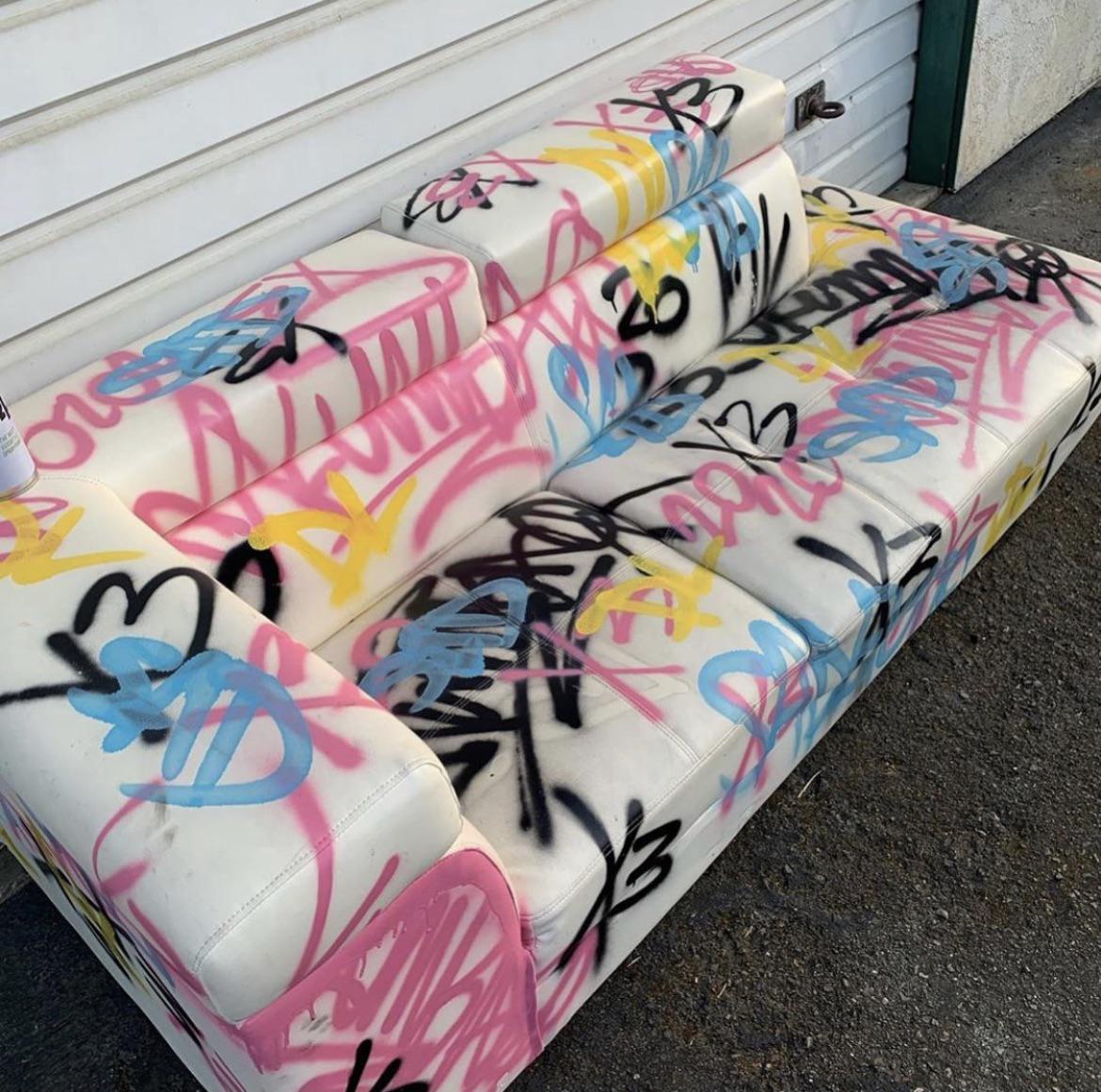 Kumba, Me, Spray Paint, Couch, 2019 r/Art