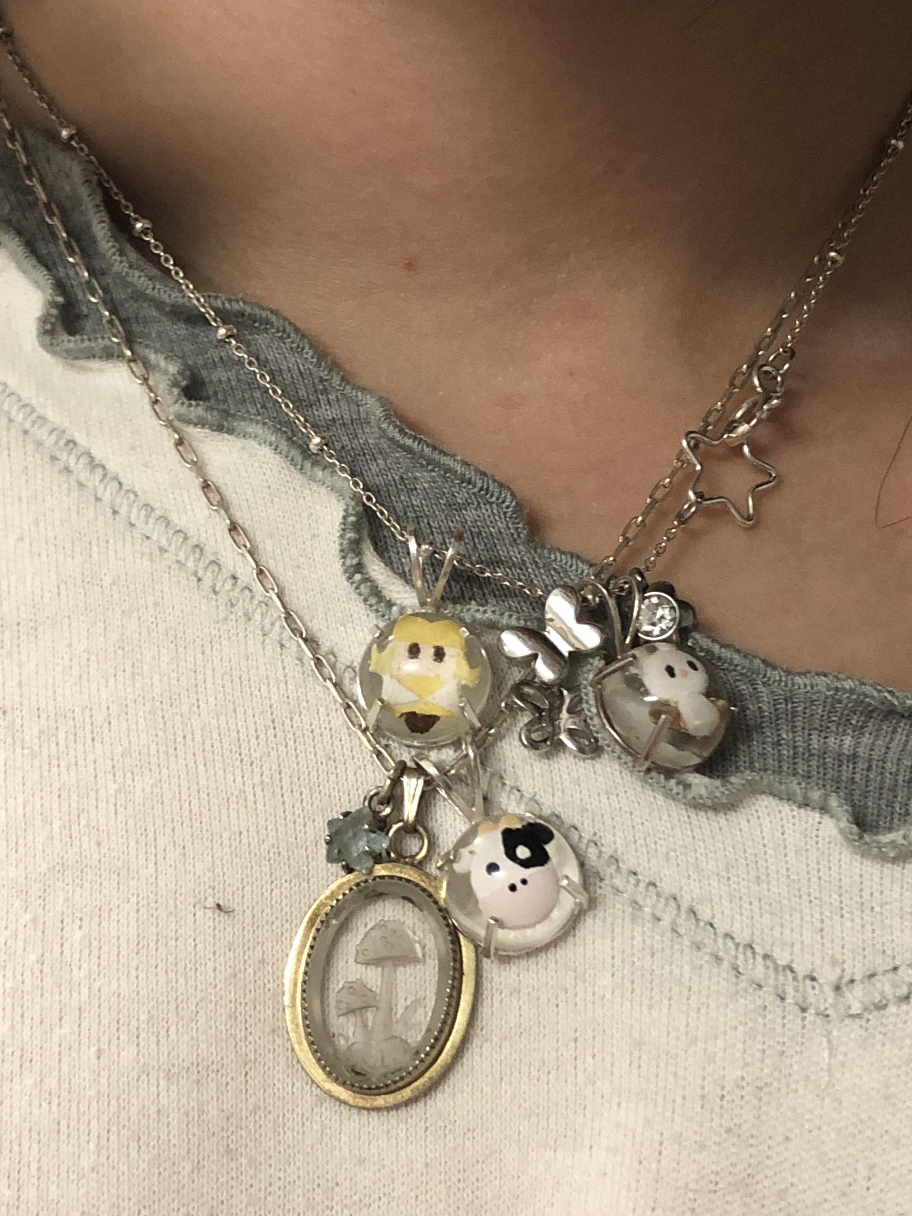 I've been making these bubble pendants. Here are the ones I've kept for