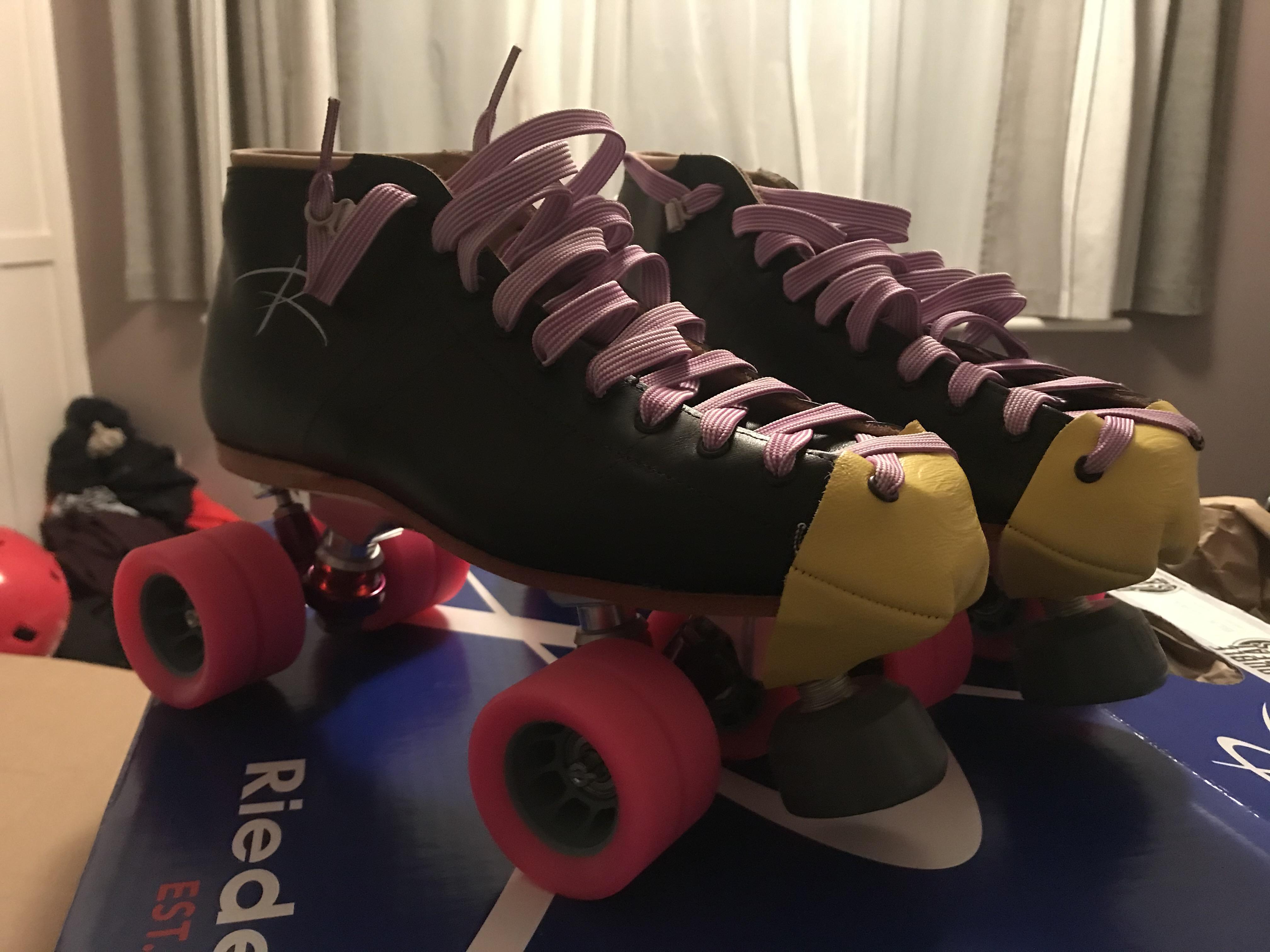 Skates I got before the apocalypse for my 🍰 day. Riedell 495s with