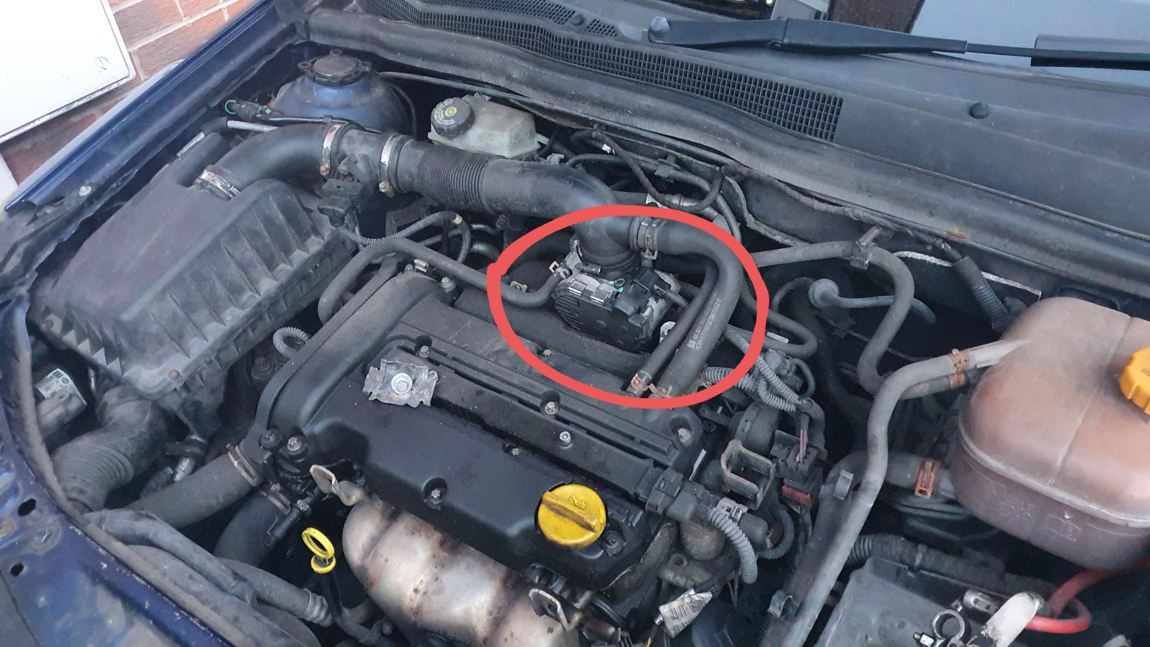 Please help, this is my friends 2006 astra H, does anyone know what