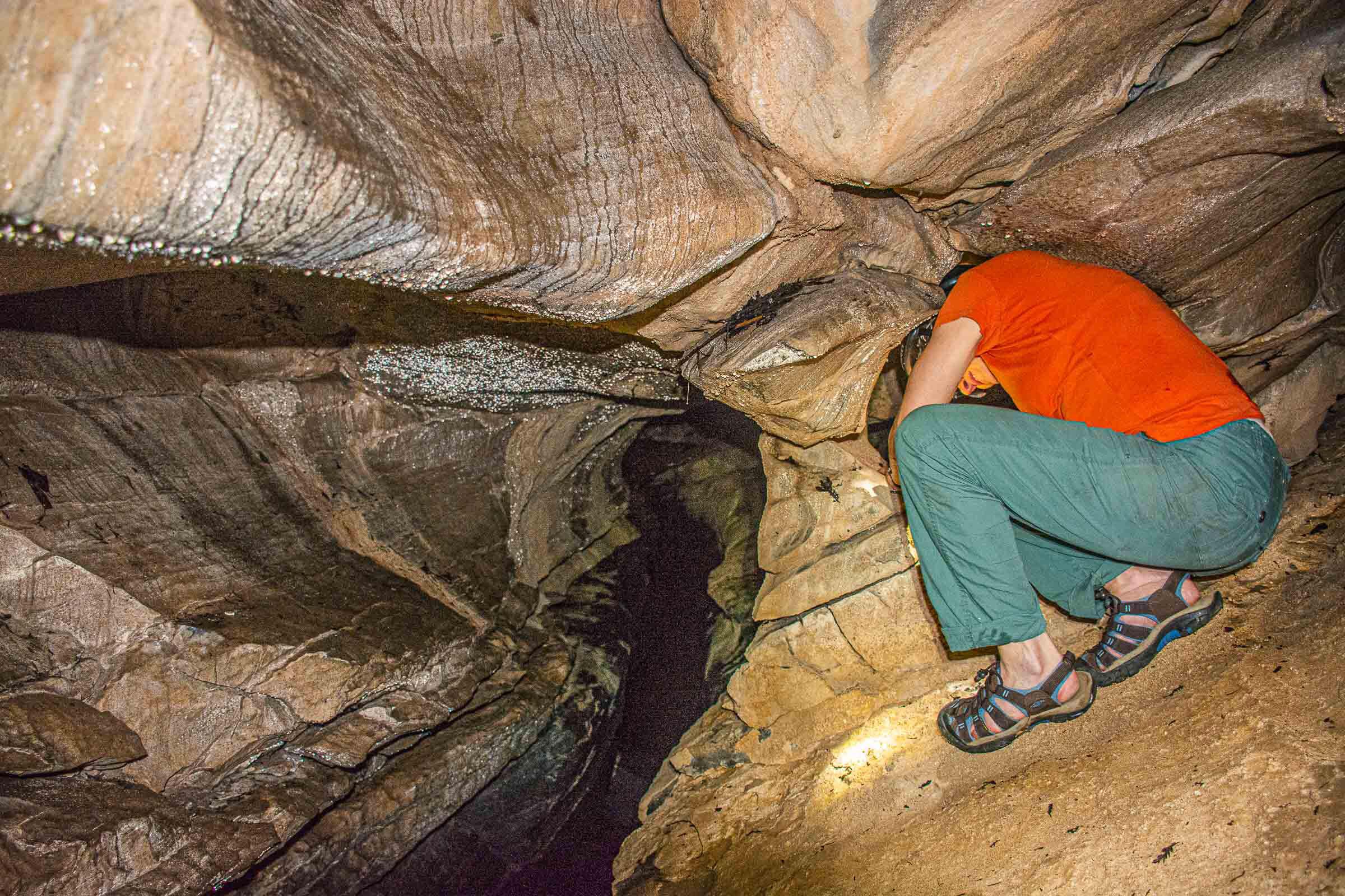 Enchanted cave, the only limestone cave in Maine r/Maine