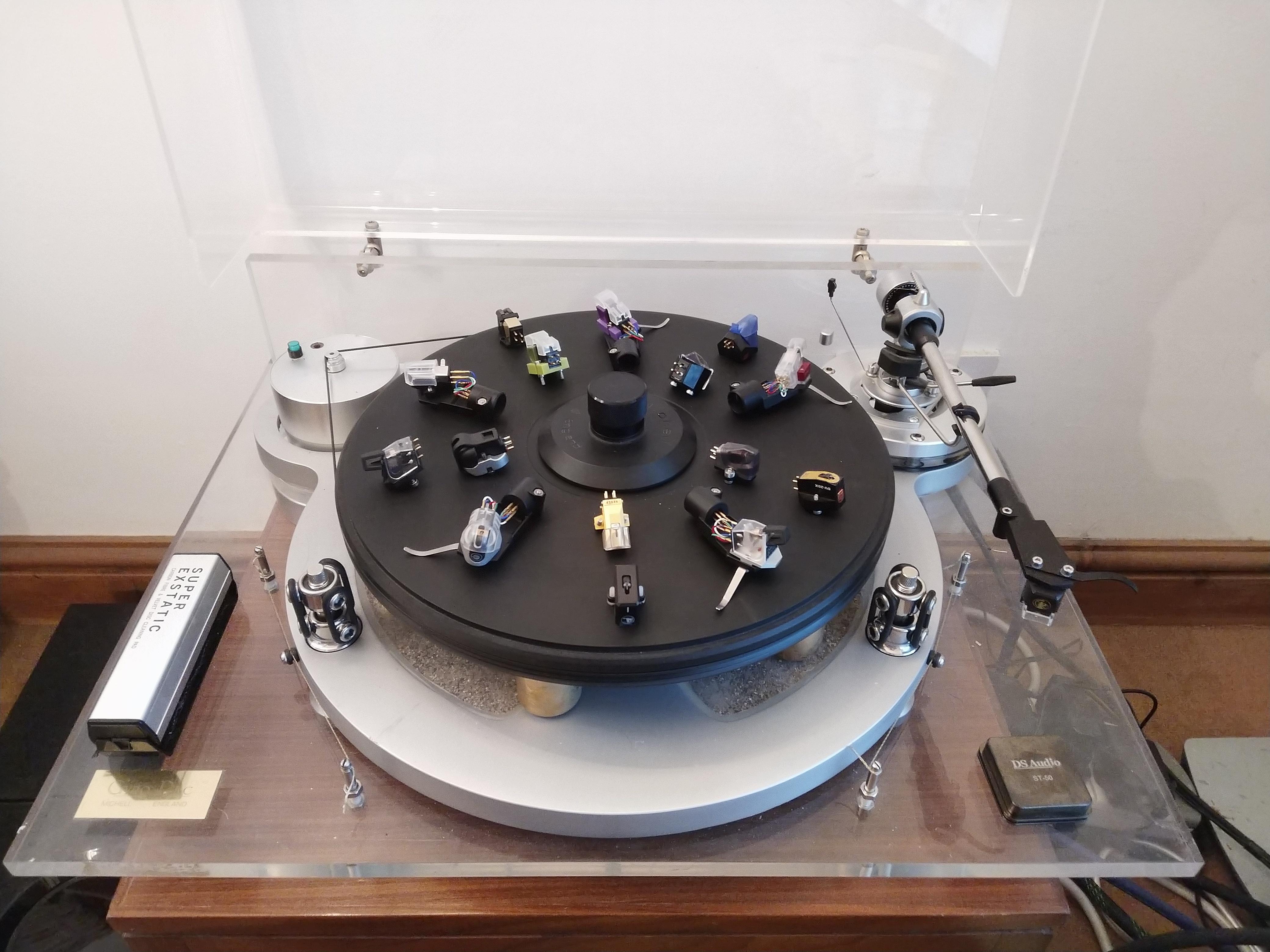 Some people asked about my turntable/setup r/vinyl