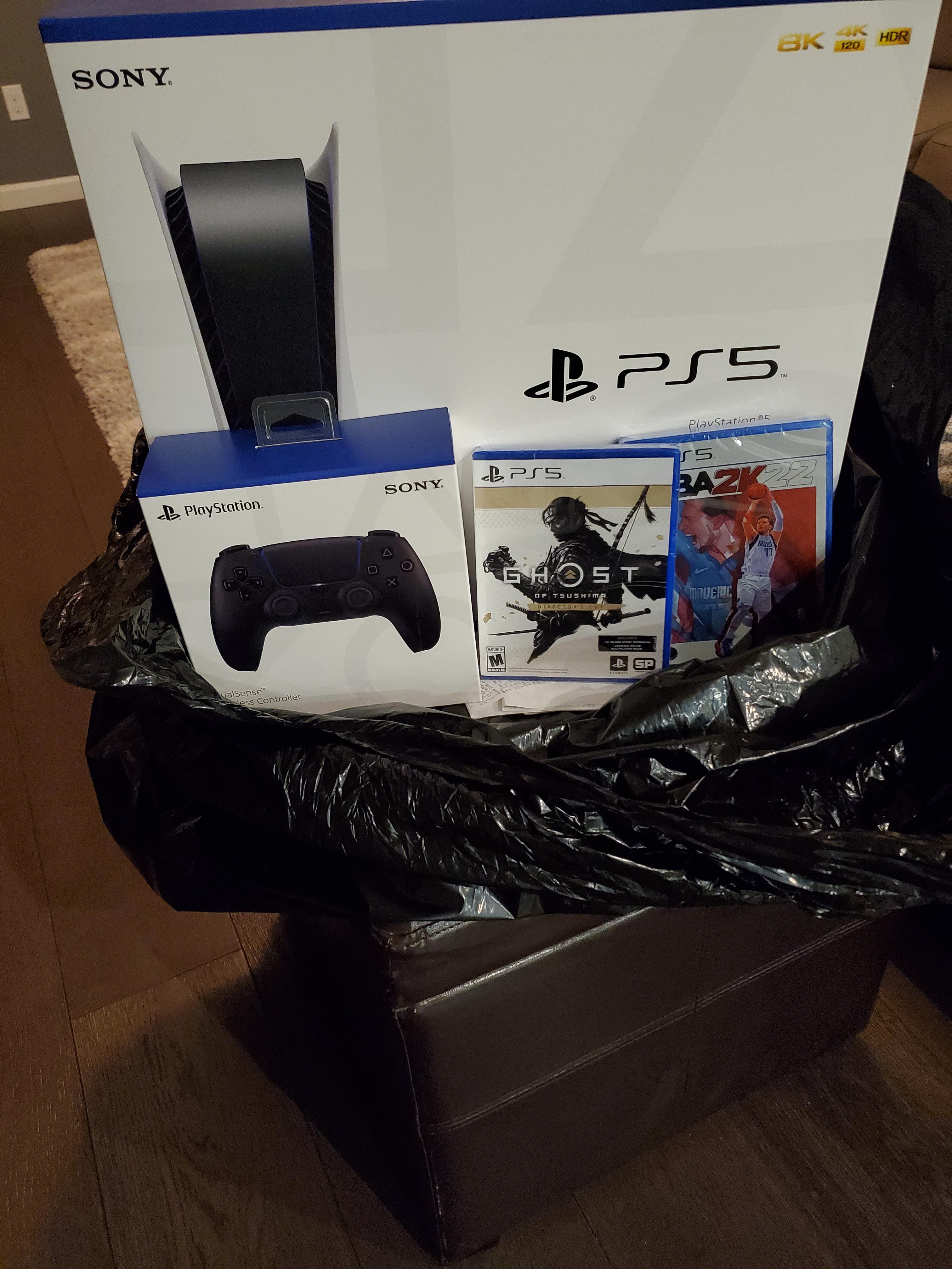 Went to the movies and came home with a PS5!!!! Finally!!! r/playstation