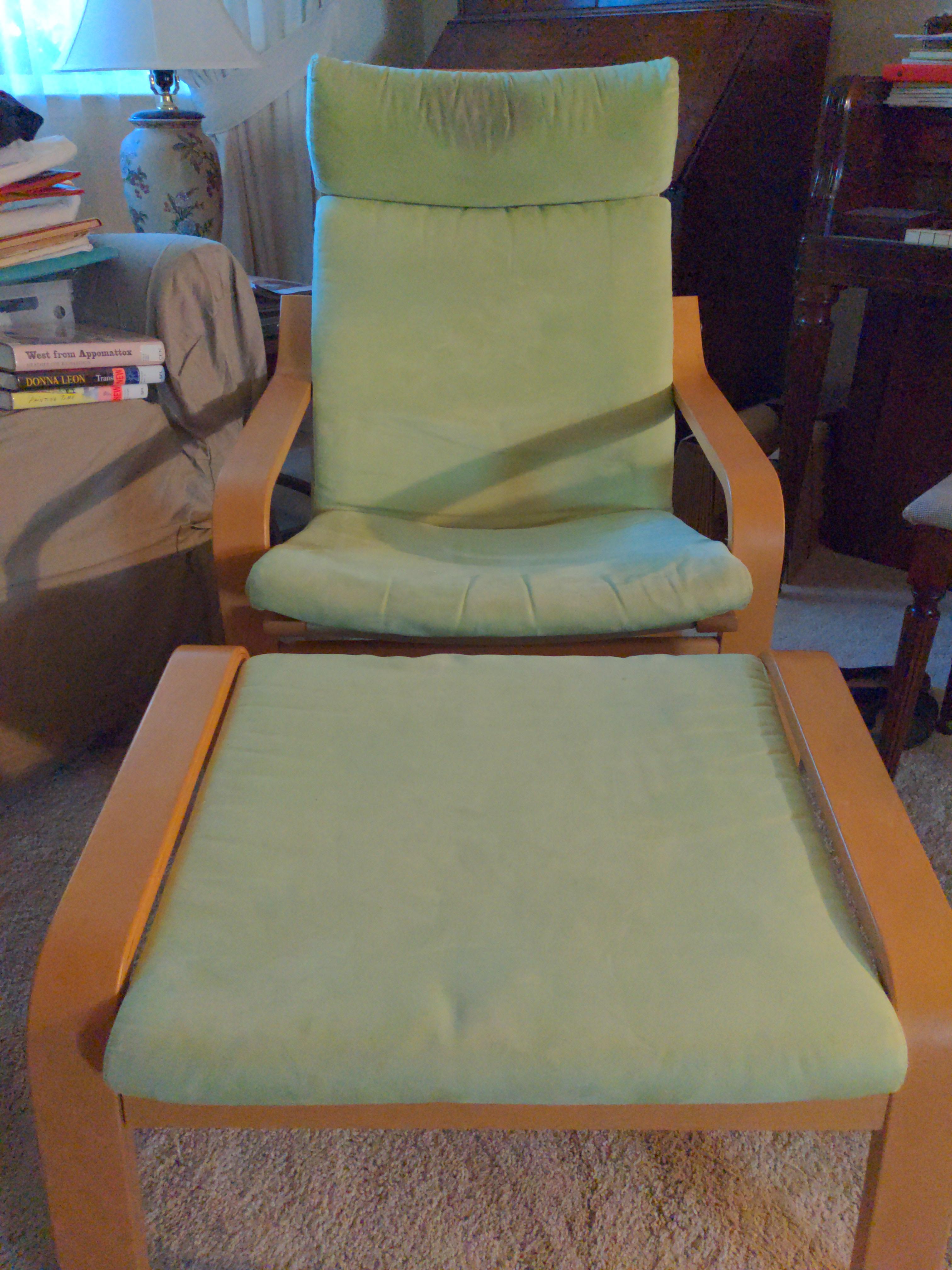 Must go ikea poang chair with ottoman!!! r/SacramentoBuyNothing