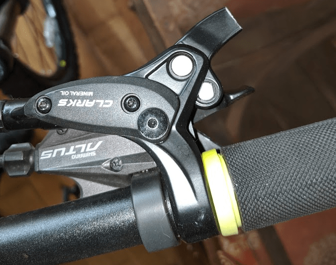 Snapped brake lever, looking for some advice on how to fix it/replace