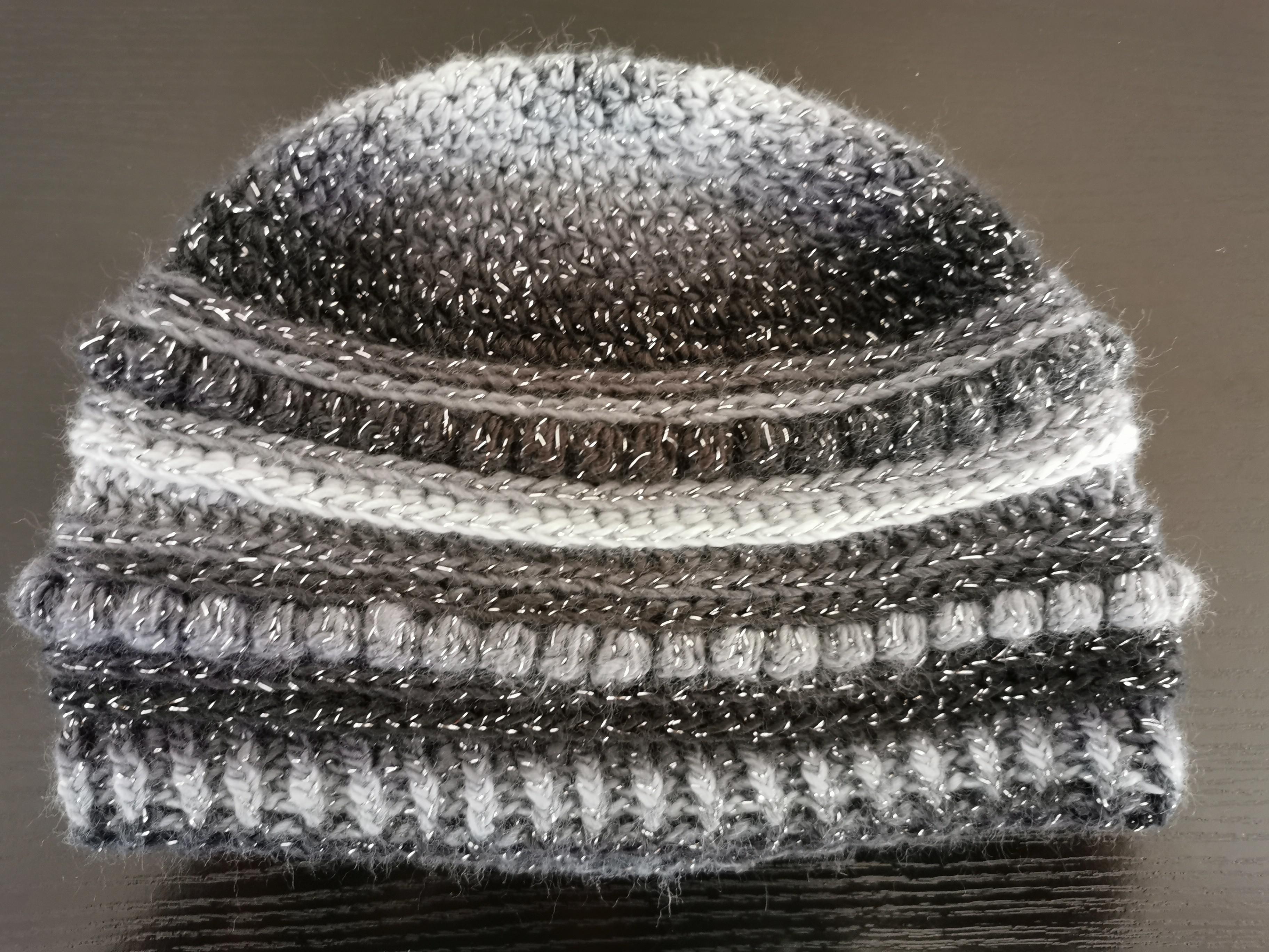 New favourite yarn, and I don't even like acrylics usually... But the