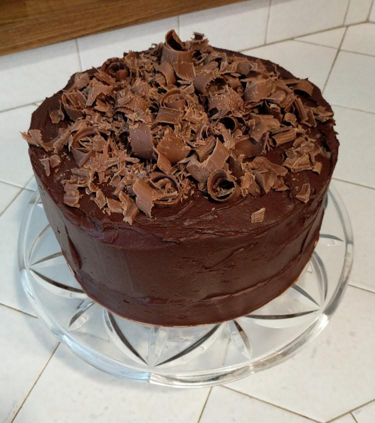 I baked Martha Stewart's Chocolate Truffle Cake for my dad's birthday r/Baking