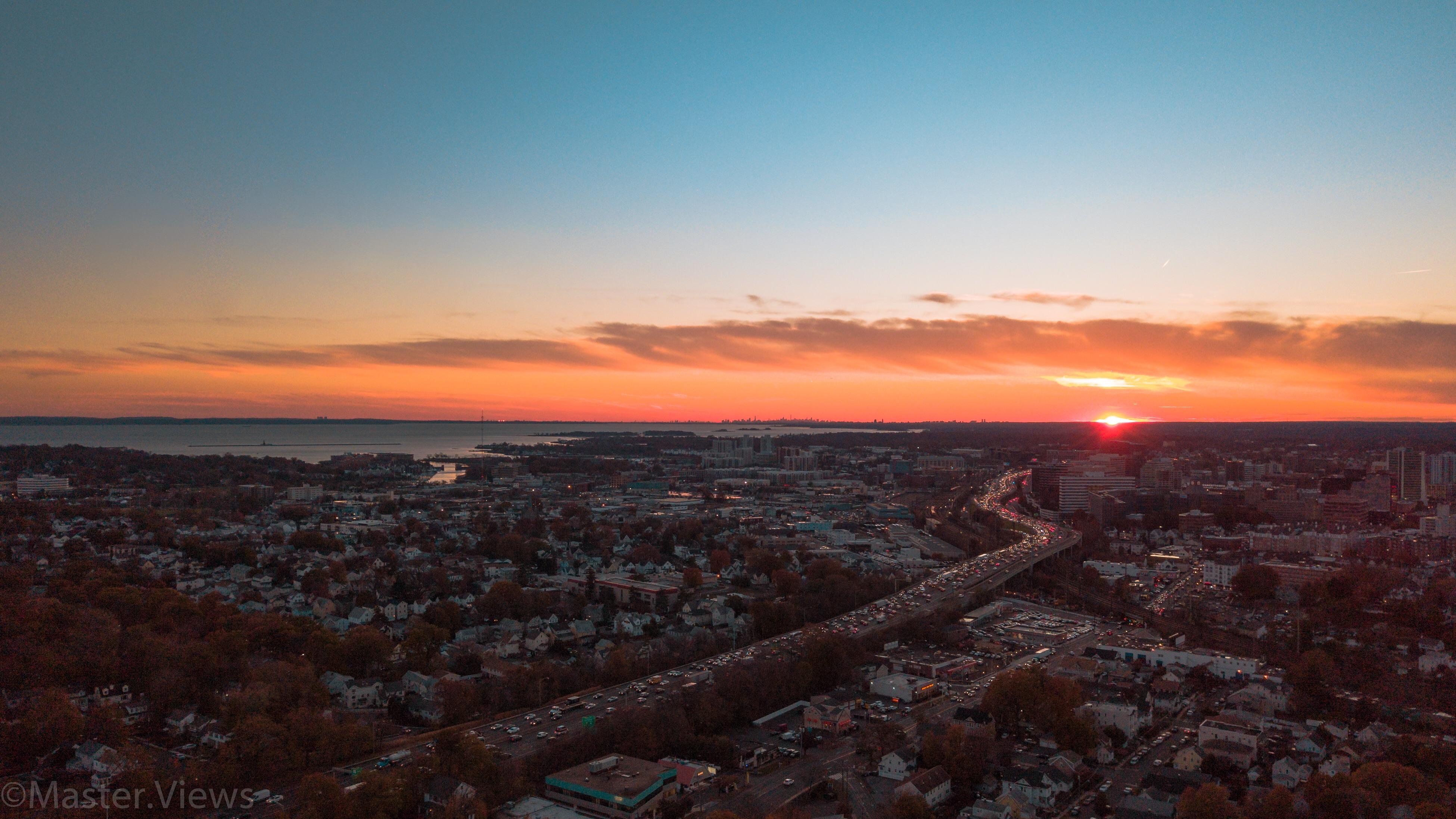 Nice sunset over Stamford. If you zoom into the middle you can see a