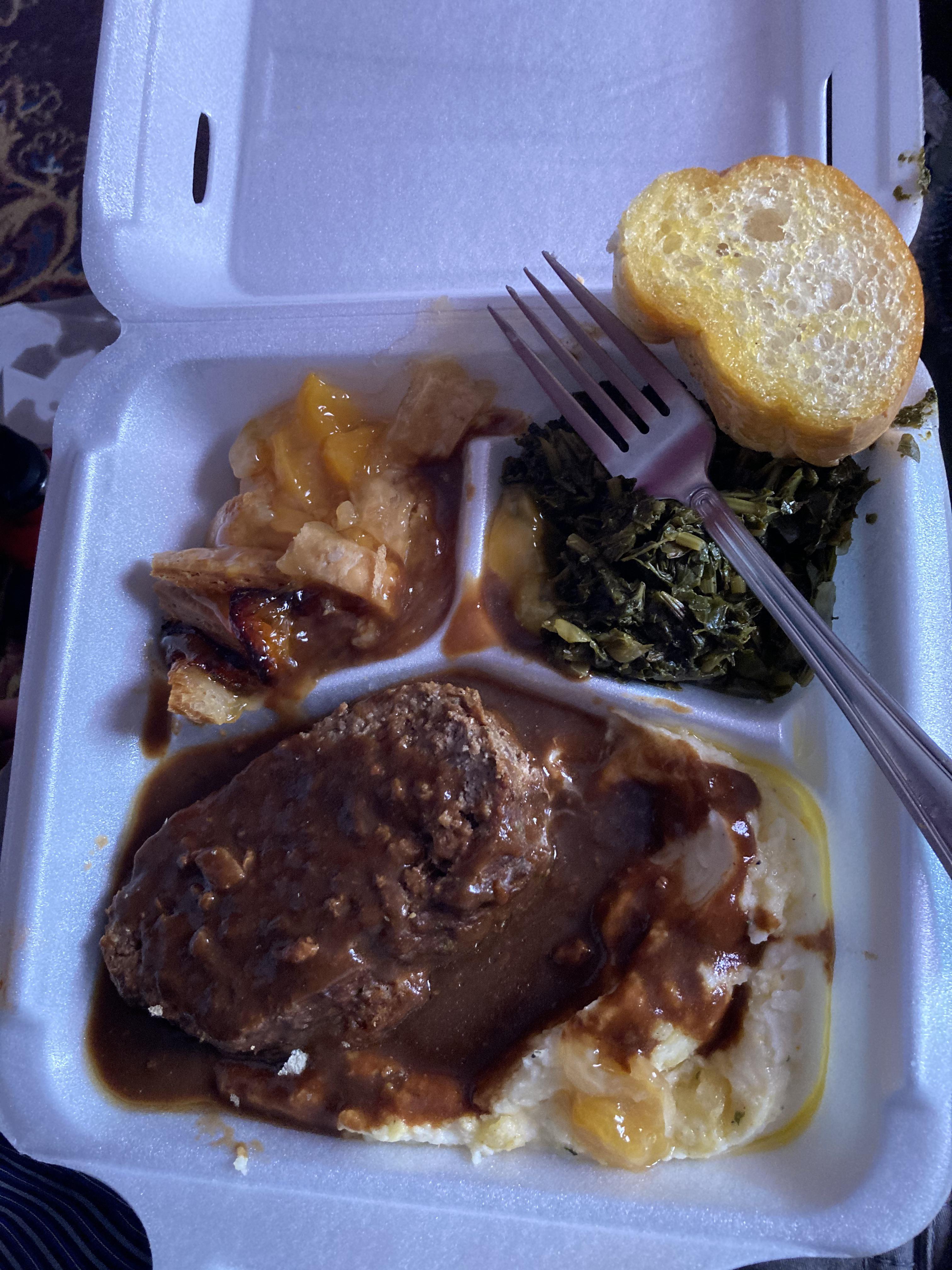 [I ate] A Corner store meat loaf hot lunch plate r/food