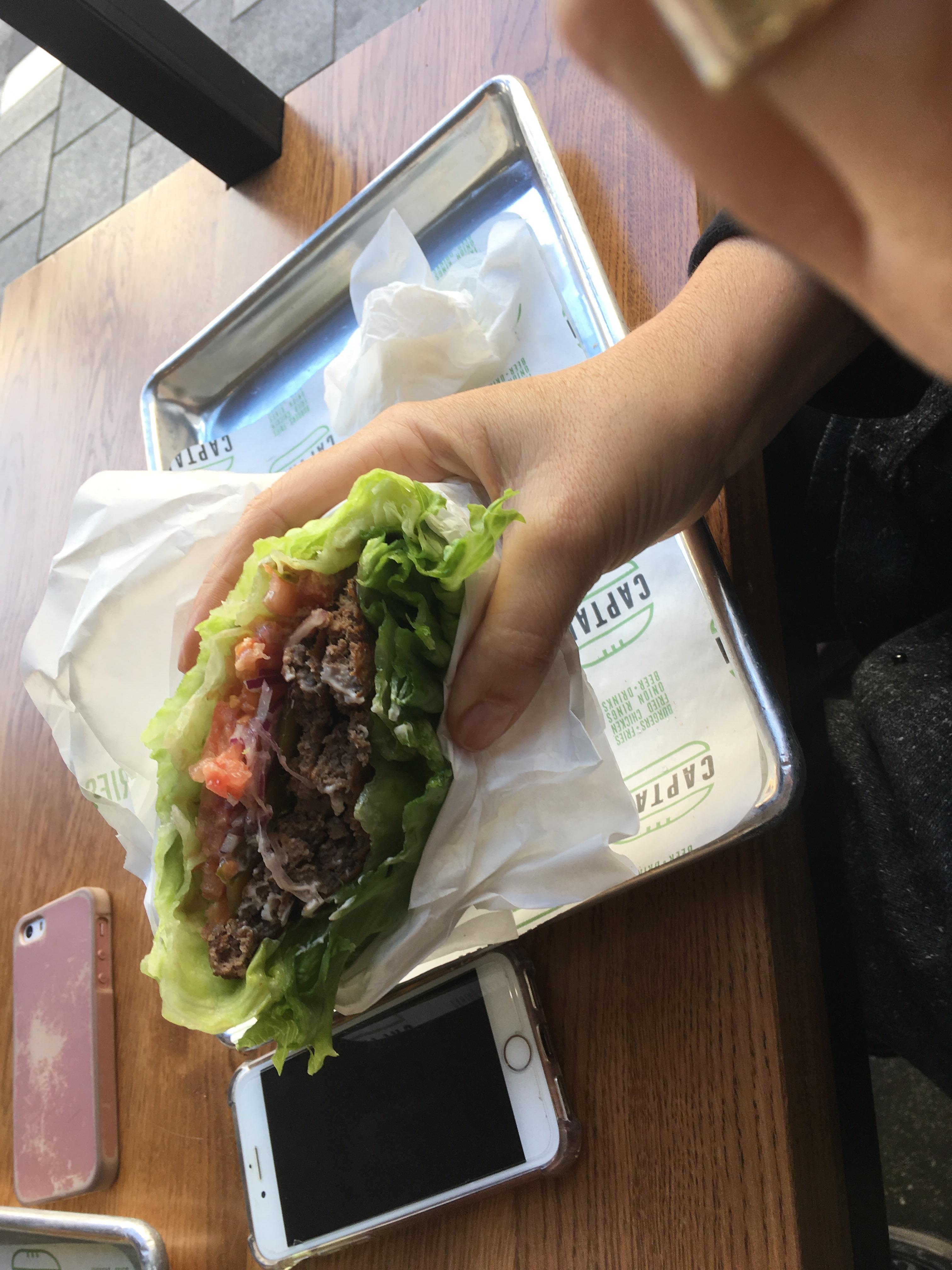 a lettuce burger! r/mildlyinteresting
