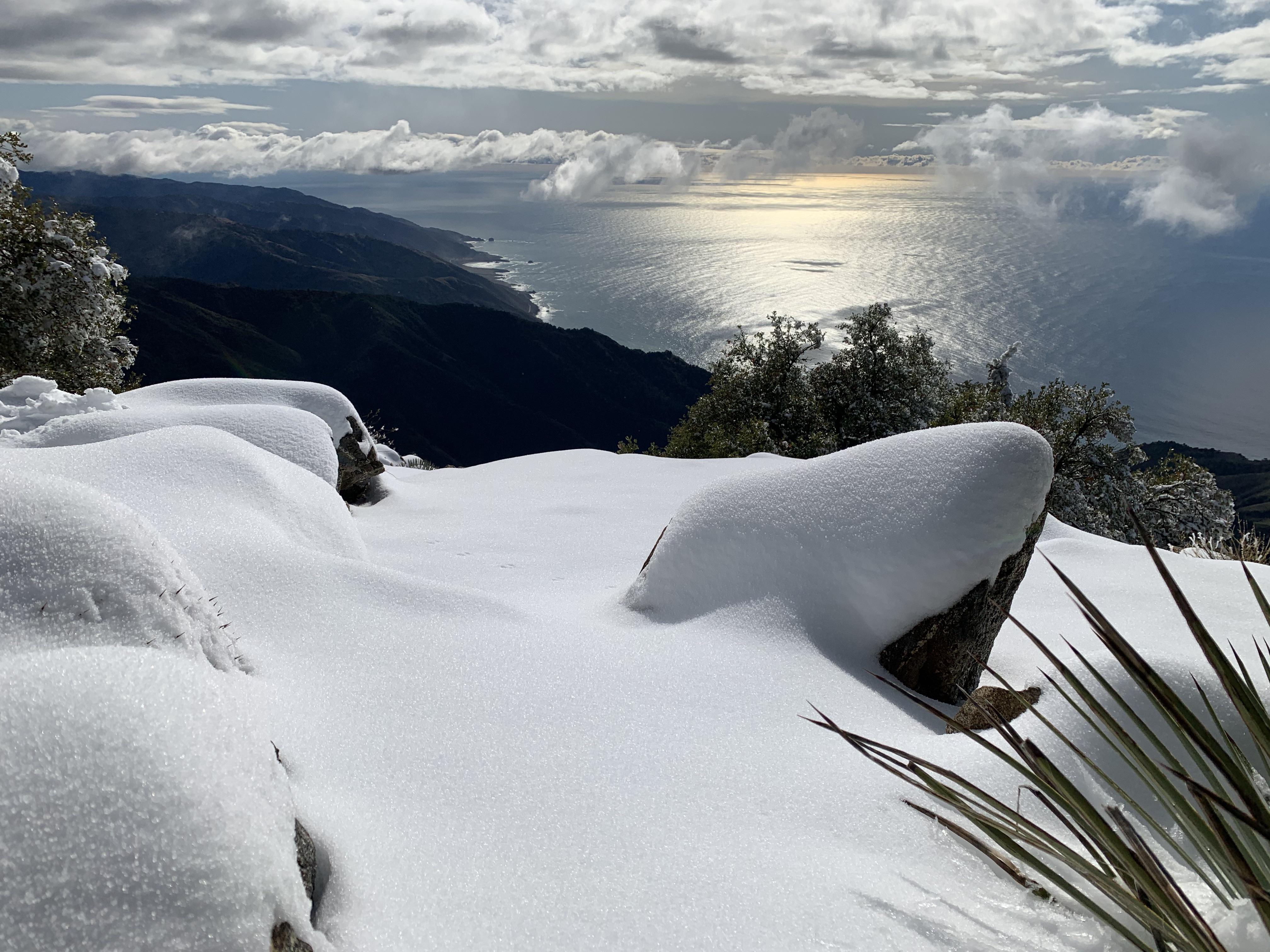 Pillowy snow high above the Pacific. Big Sur, CA r/hiking