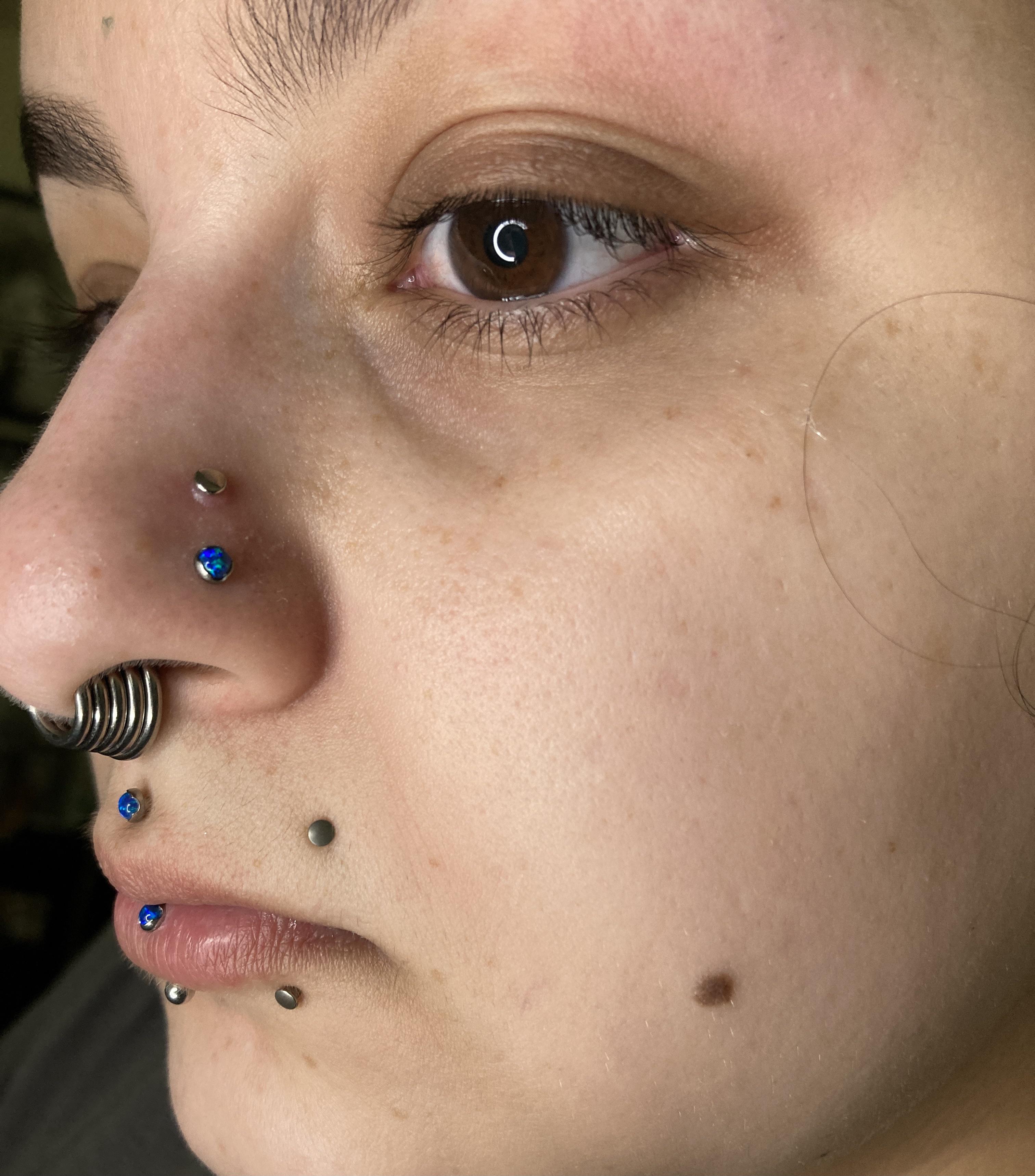 Current facial jewelry setup ft. new Zadamer clicker r/piercing