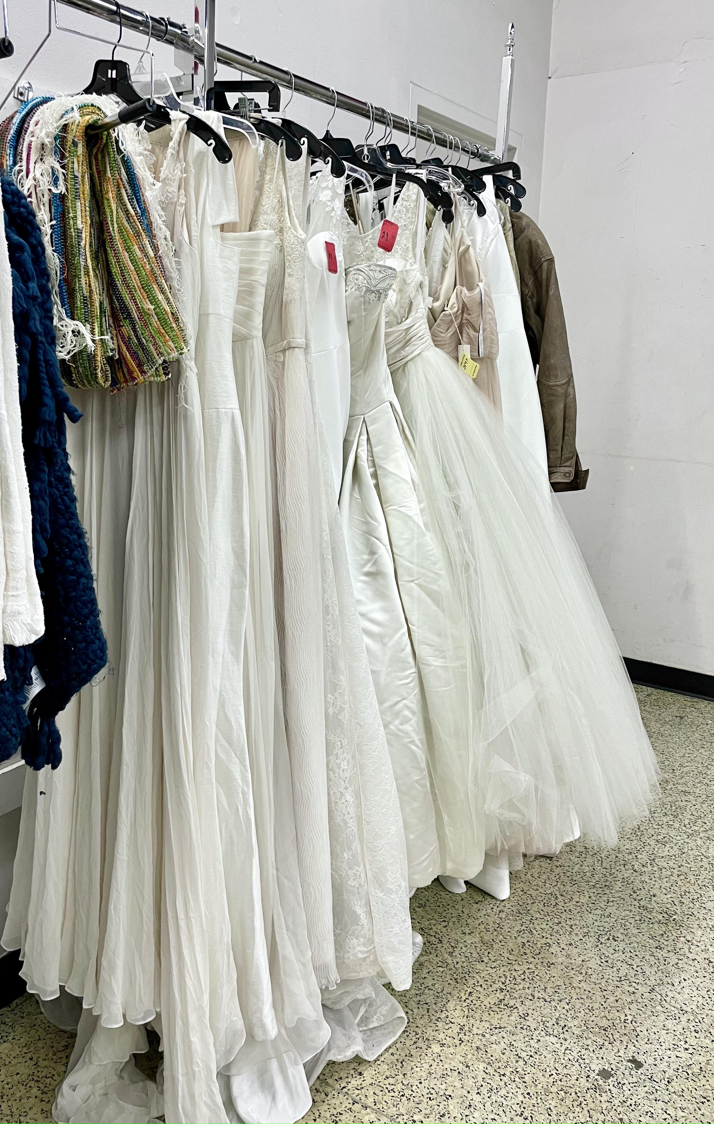Any Engaged NYC Thrifters? Nice wedding dresses at Salvation Army on