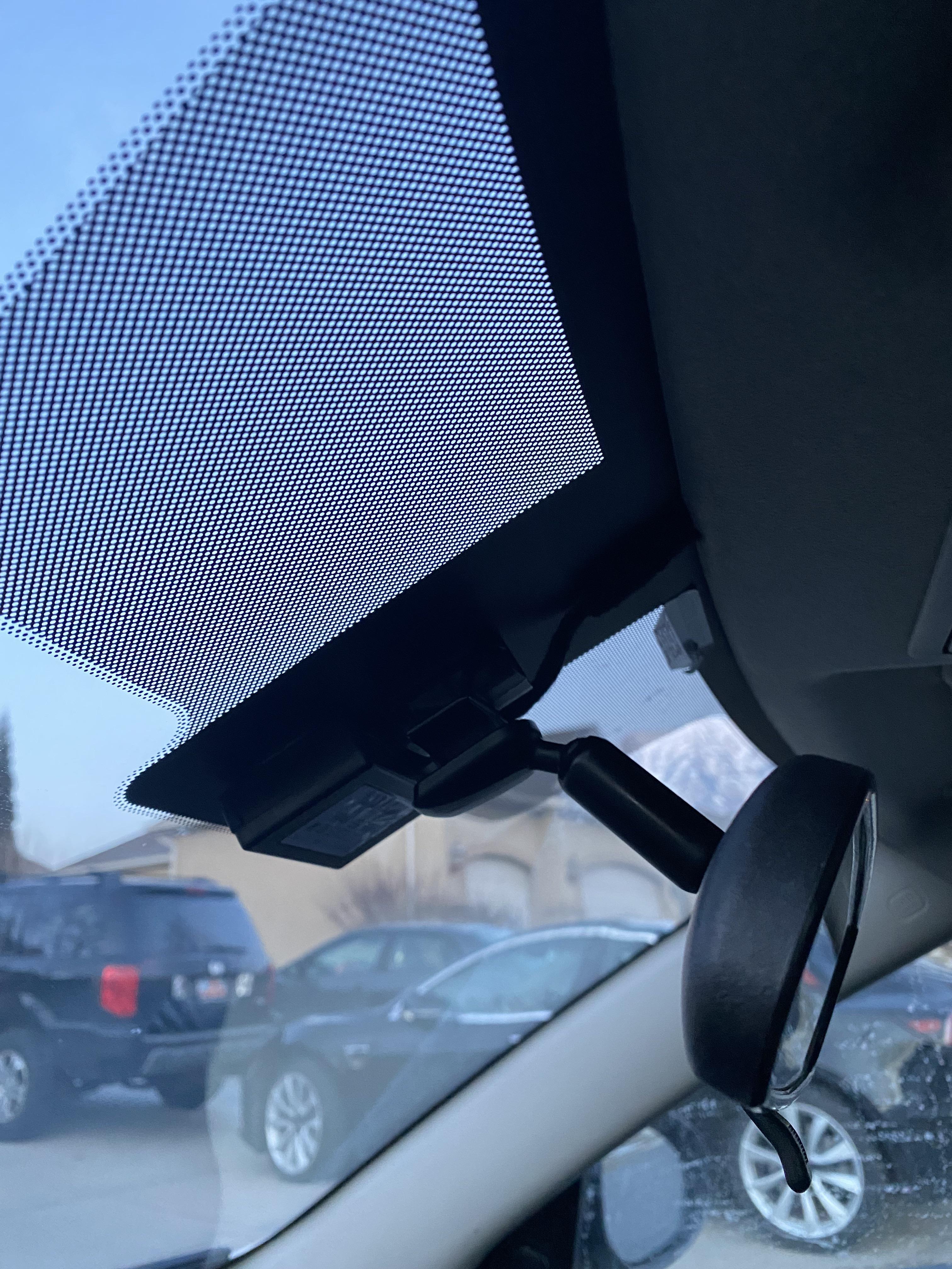 Has anyone had luck replacing the rearview mirror? I can’t figure out