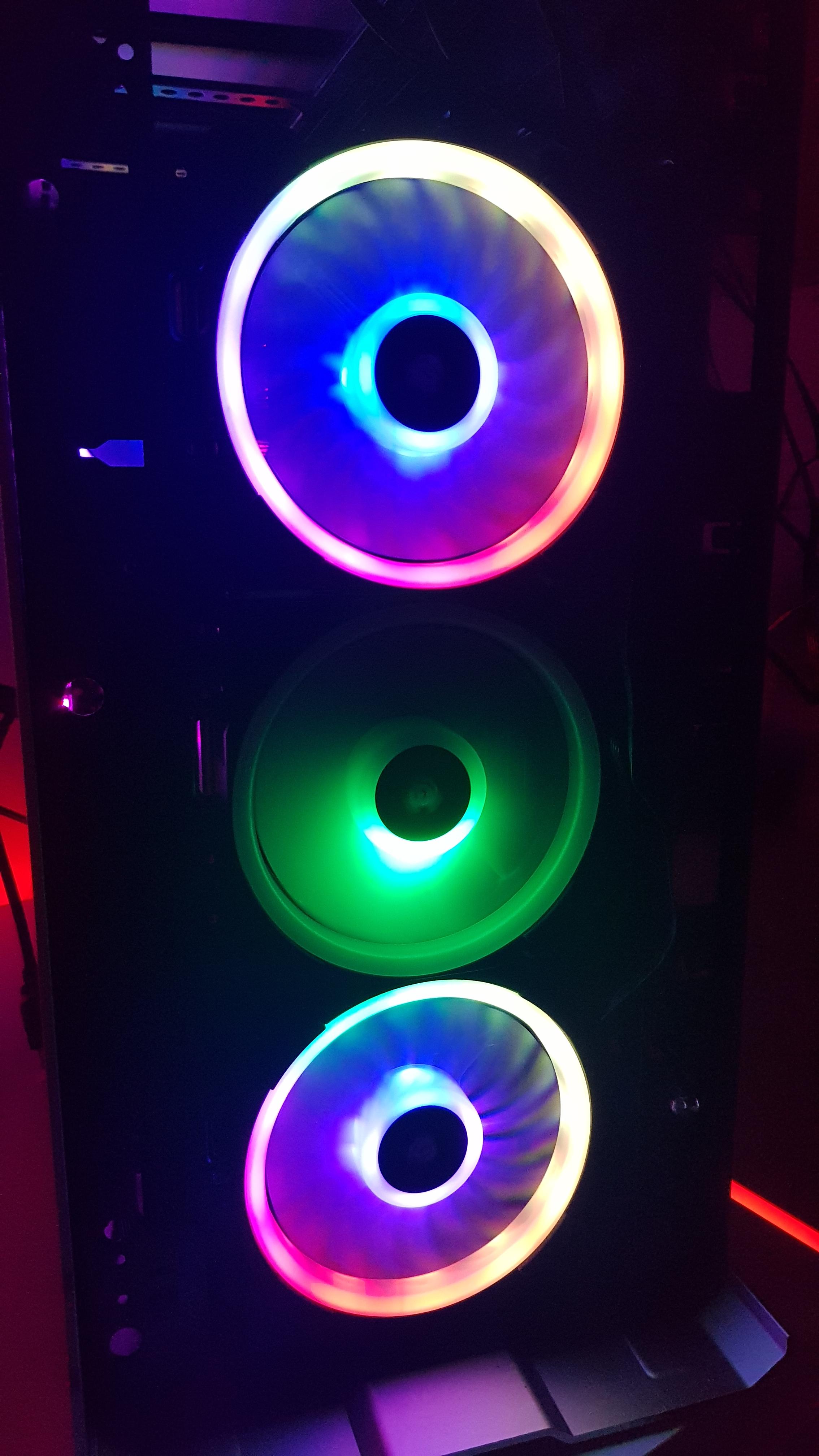LL120 fan RGB stopped working r/Corsair