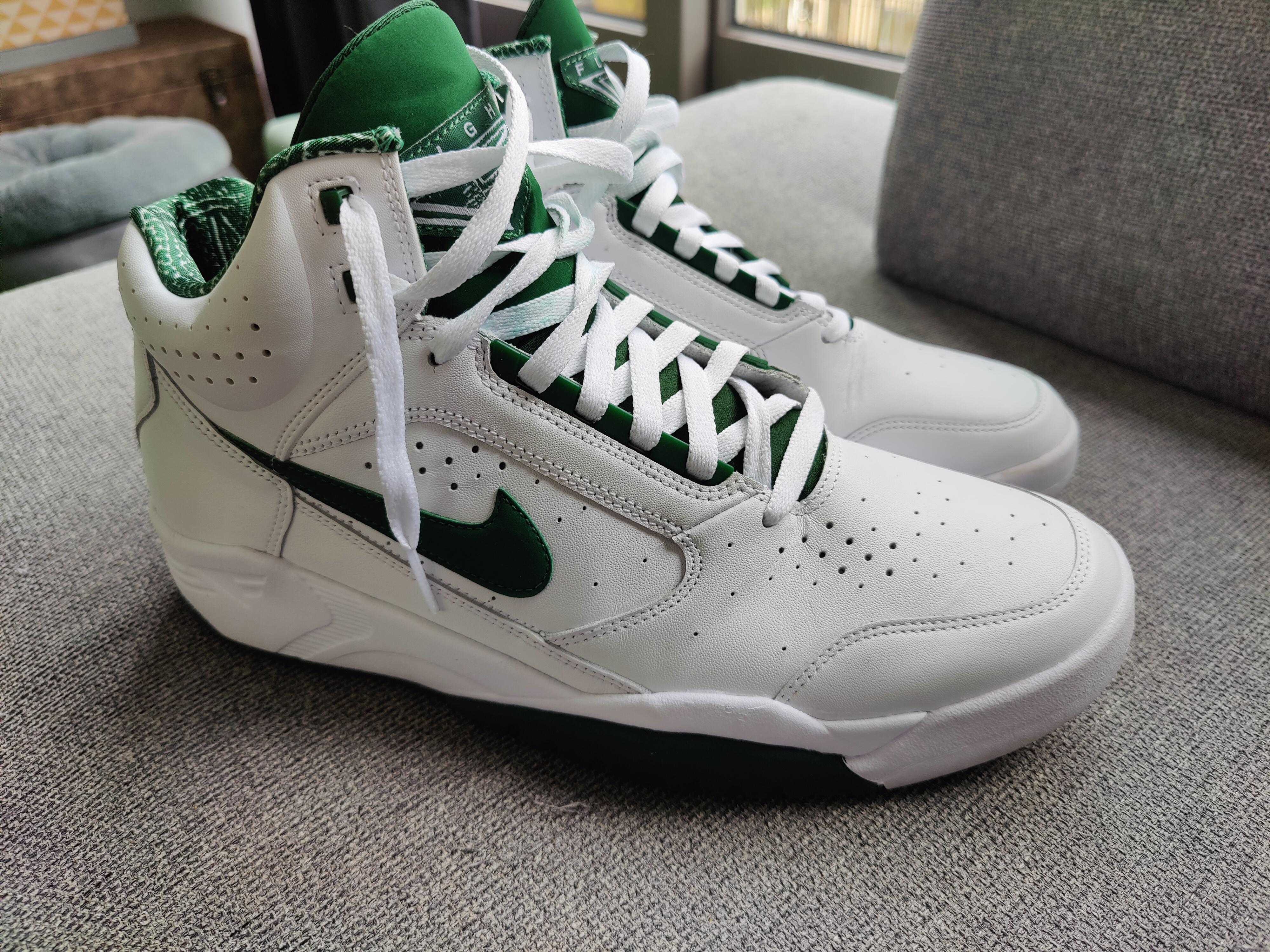 I rarely ever buy white shoes, but I couldn't resist these. Is it