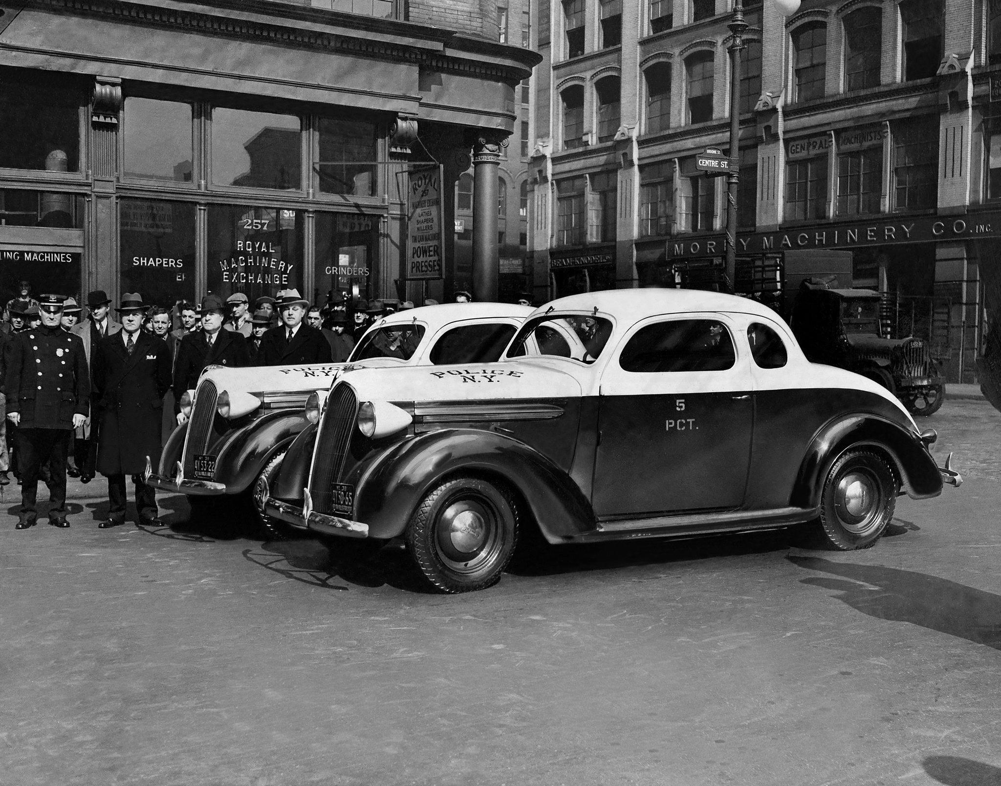 An inspection of new police cars.New York 1938 [2048x1608] . r