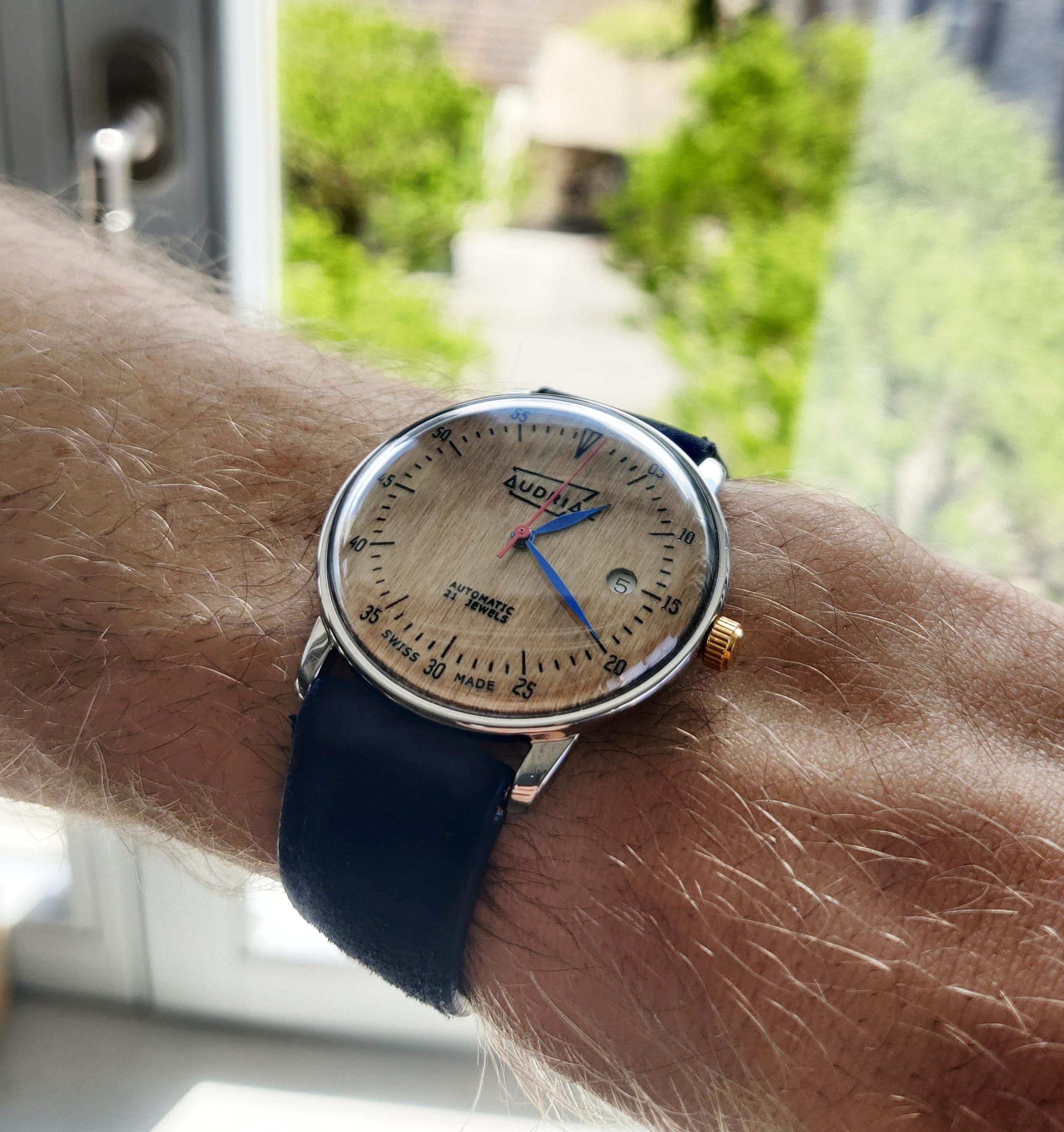 [ETA 2892A2] Self built 38mm automatic with wood engraved dial and