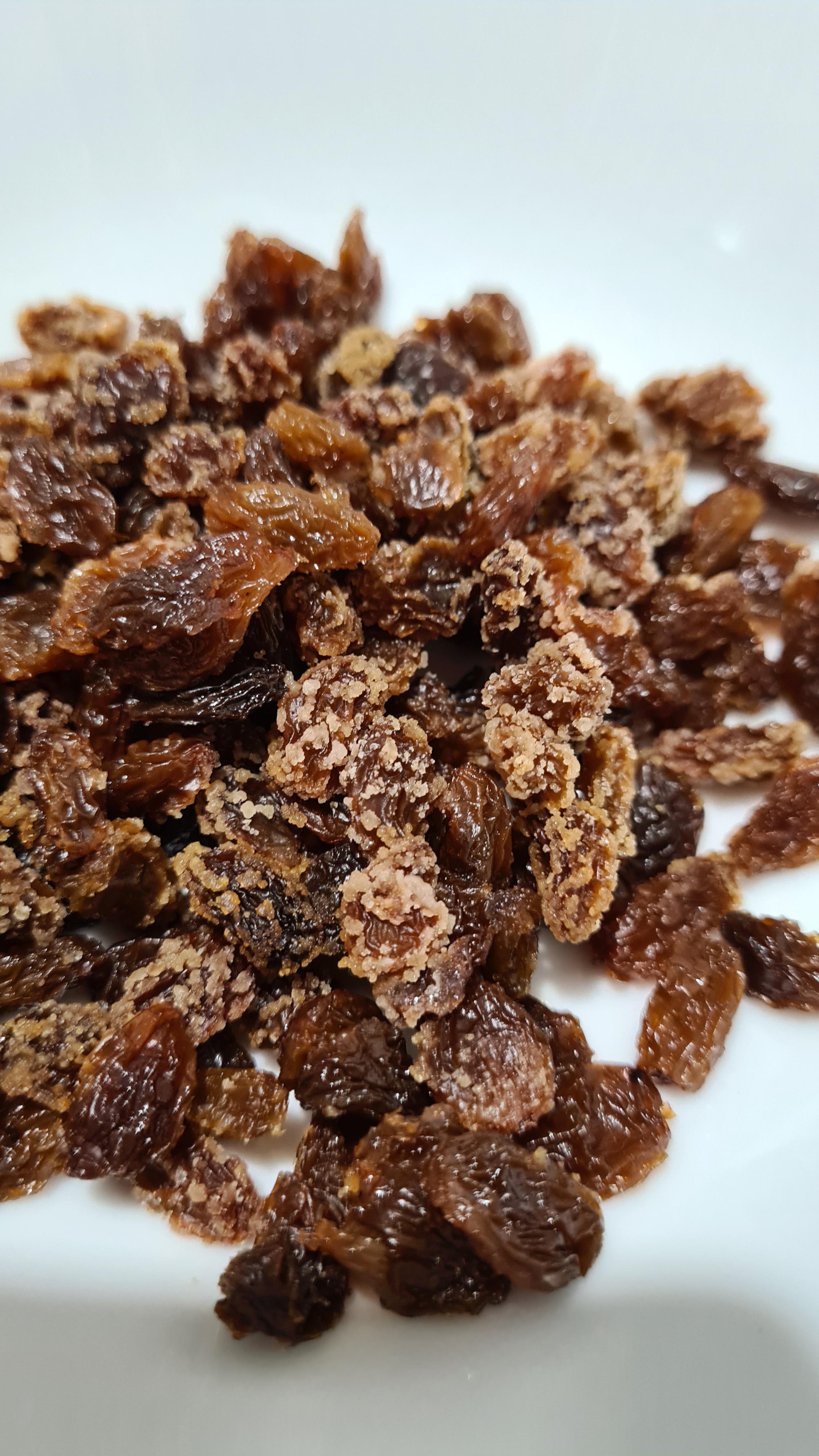 raisin mould help r/foodsafety