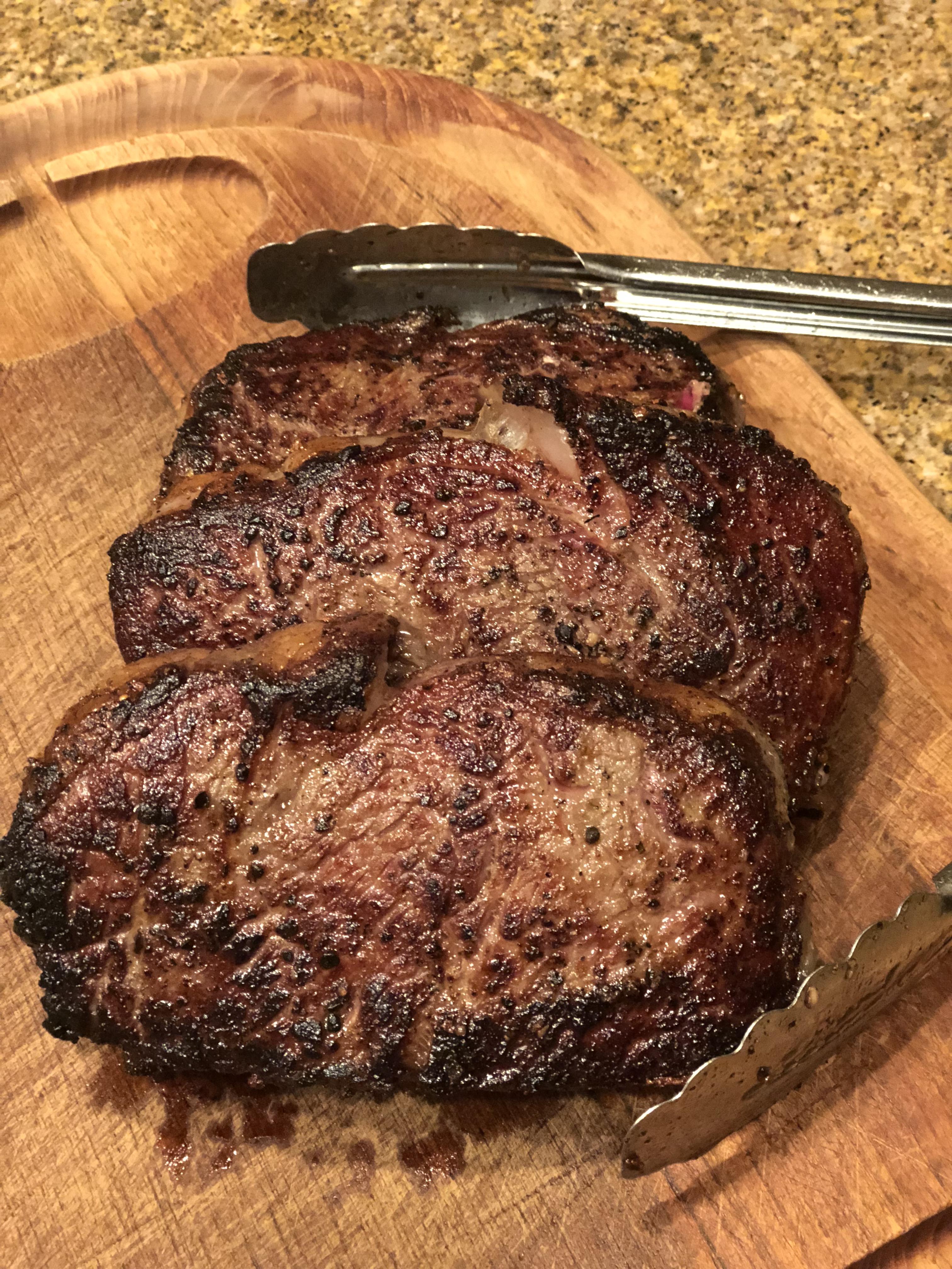 Costco Ribeyes. Sous vide 127, cast iron sear. r/steak