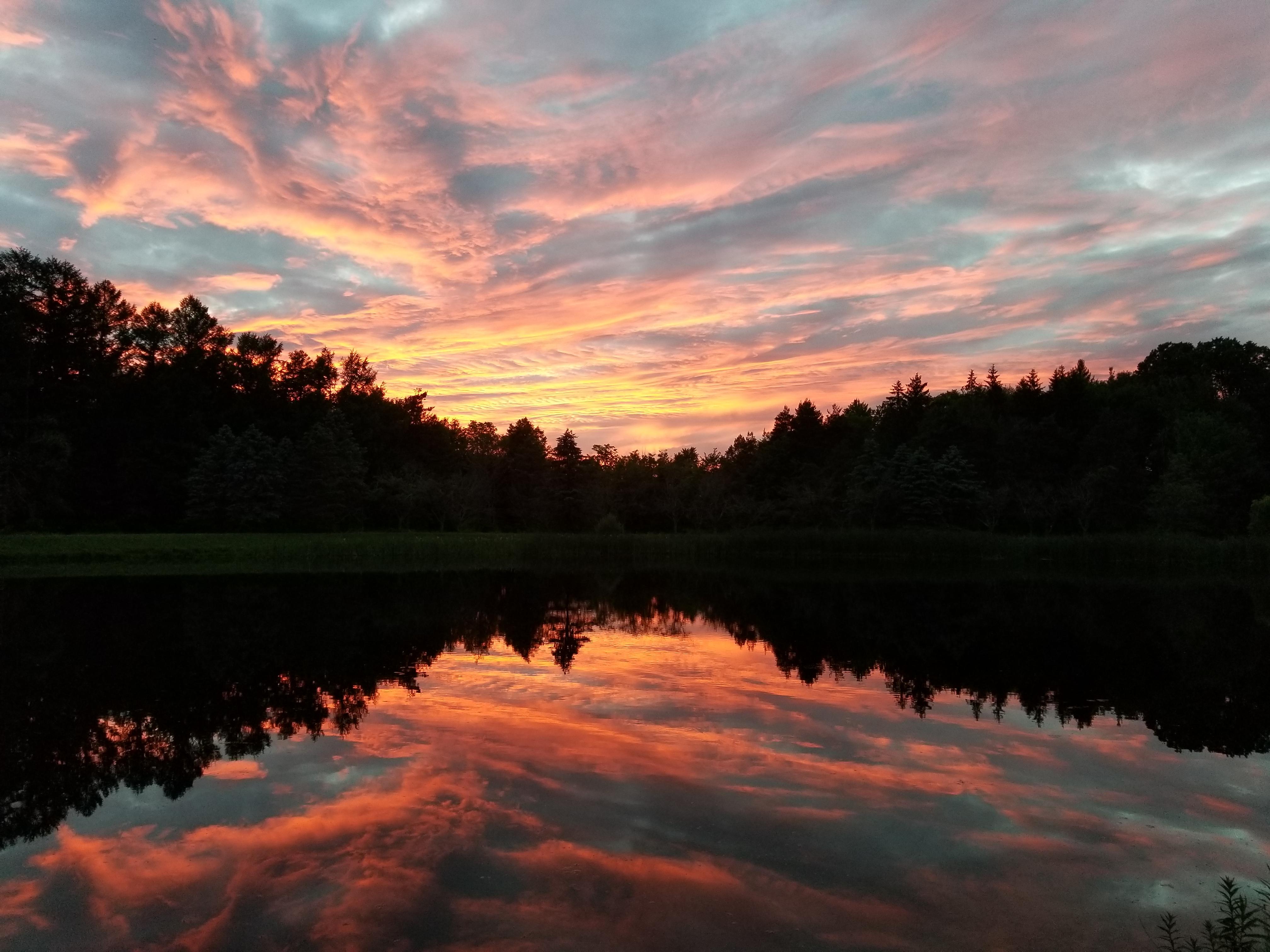 sunset at a fishing pond in Glenwood, NY [4032 x 3024] [OC