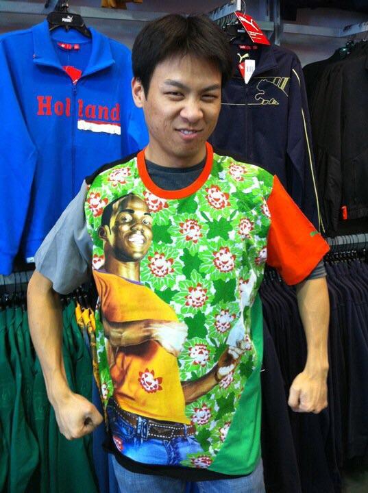 Reddit, I need your help! WHO IS THE PERSON ON THIS PUMA SHIRT!? Trying