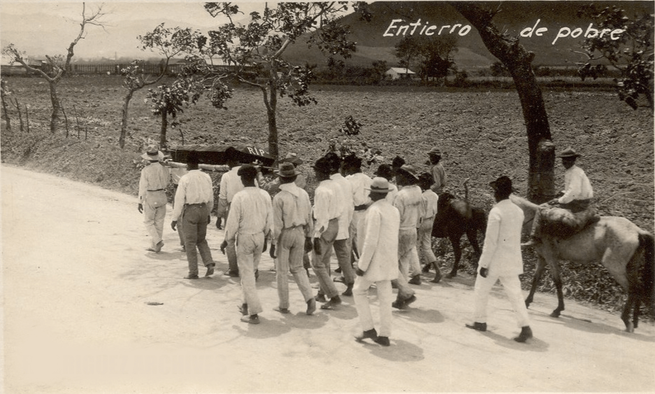 Foto titled "Entierro de Pobre" ( Burial of Poor). Unknown town, Puerto