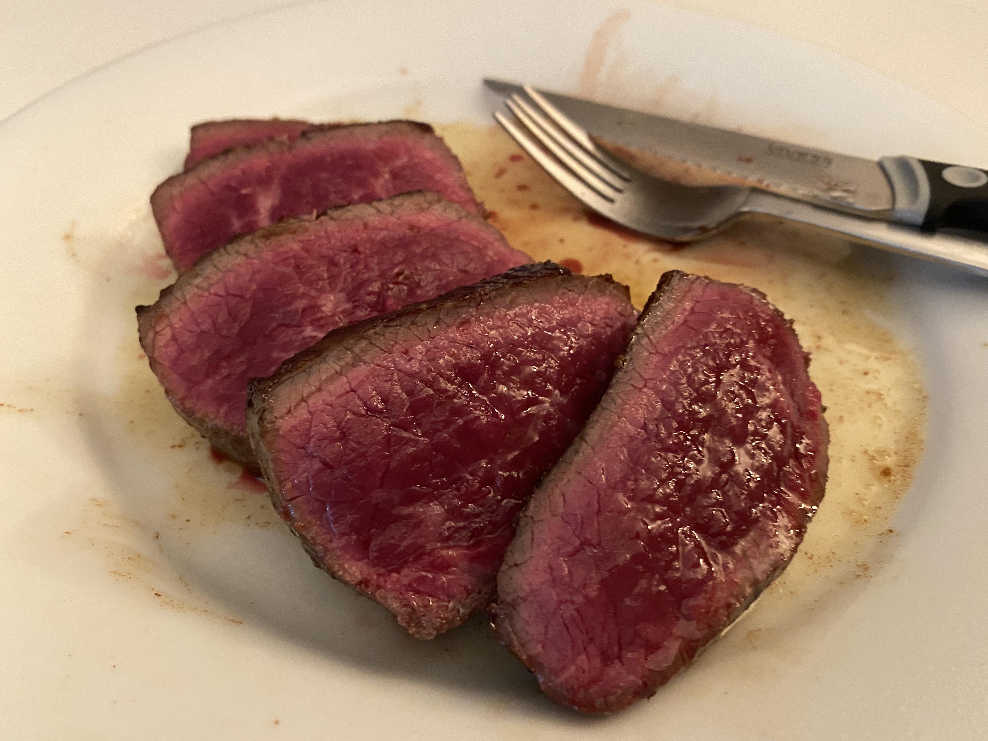 What are the dangers of eating steak this raw? r/steak