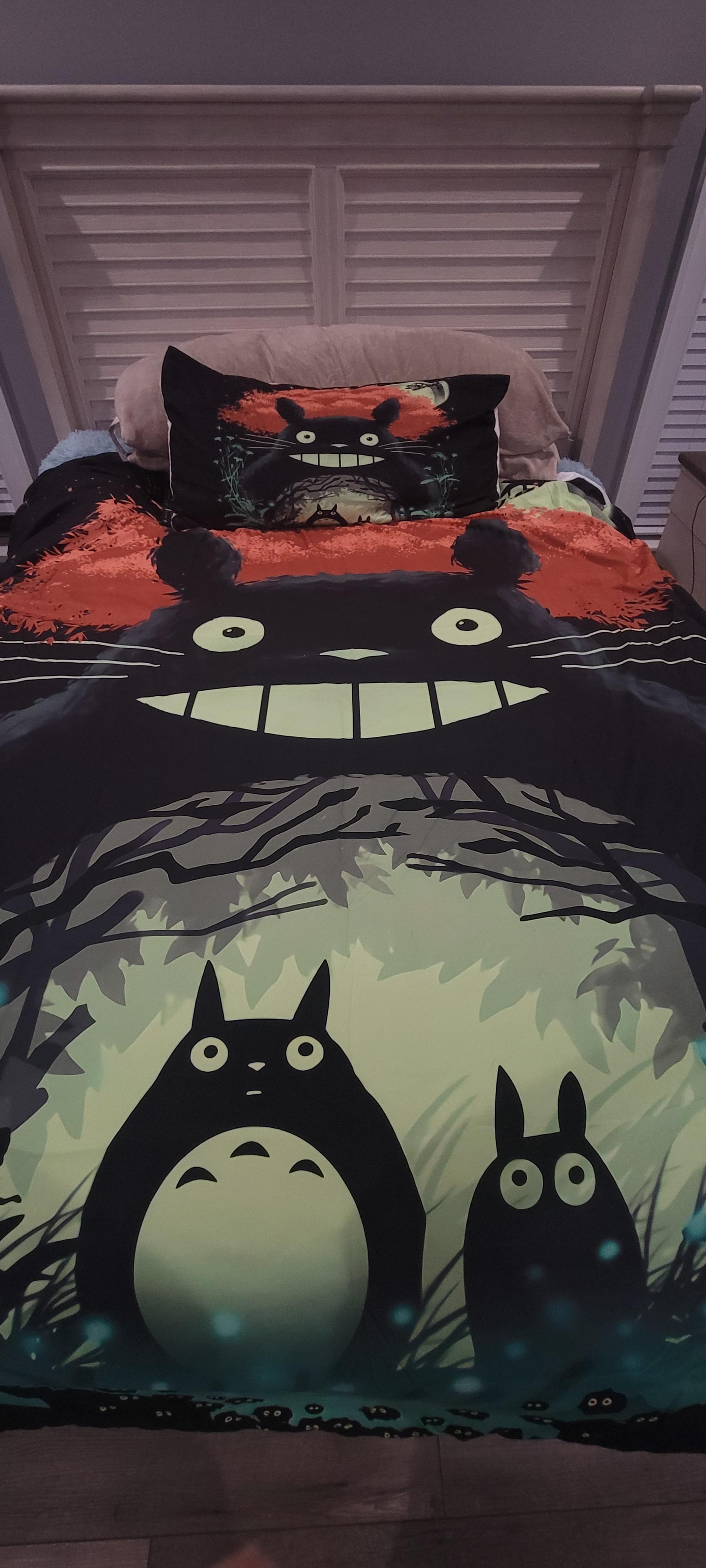 My new Totoro bed set r/ghibli