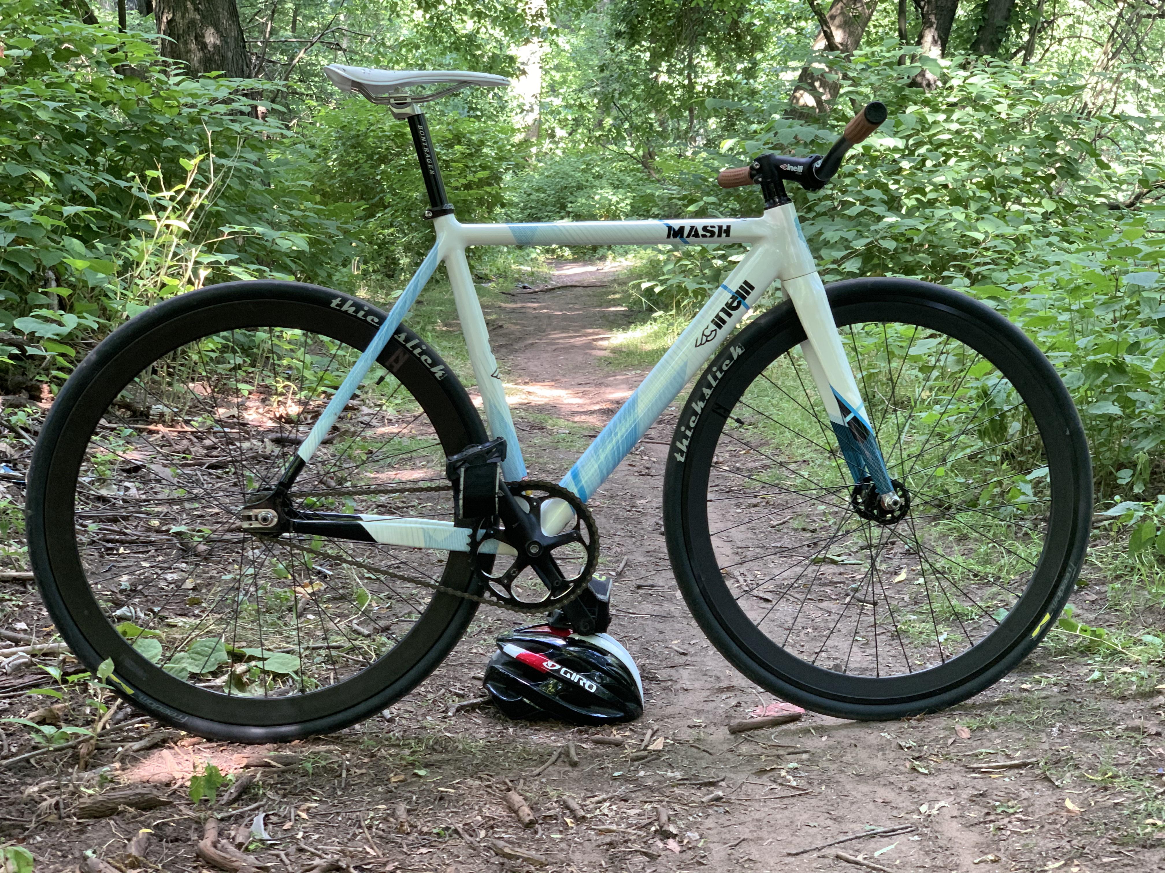 Finally built my bike up, loving it! Thanks to the homie on here who