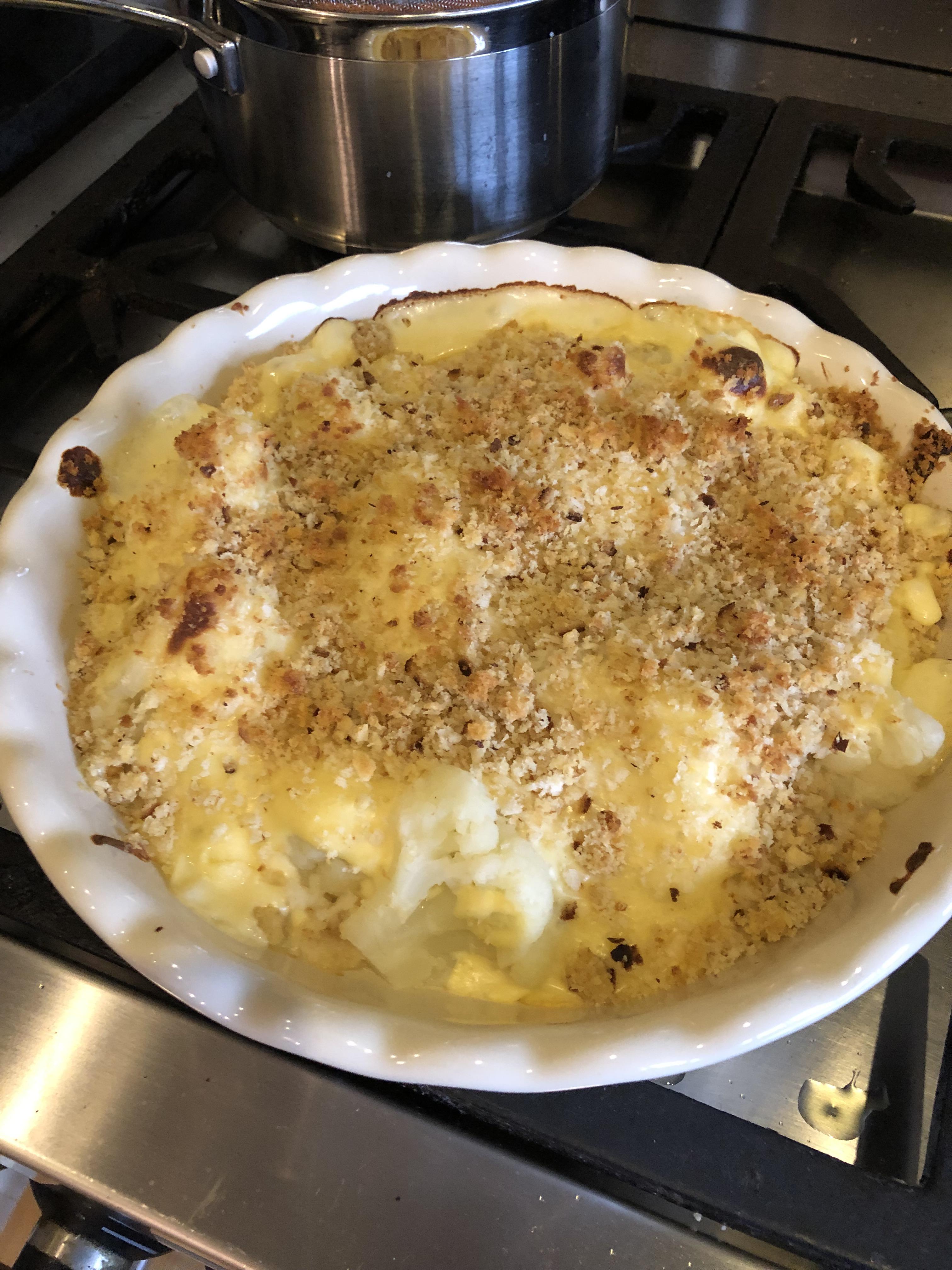 Cauliflower cheese topped with buttered breadcrumbs.. r/FoodPorn