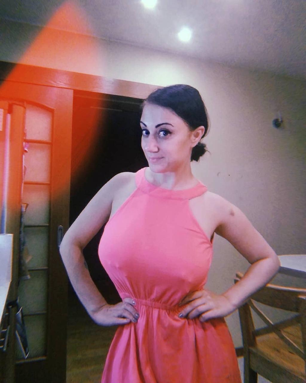 1671 best humongousaurustits images on Pholder | Just one 🖤