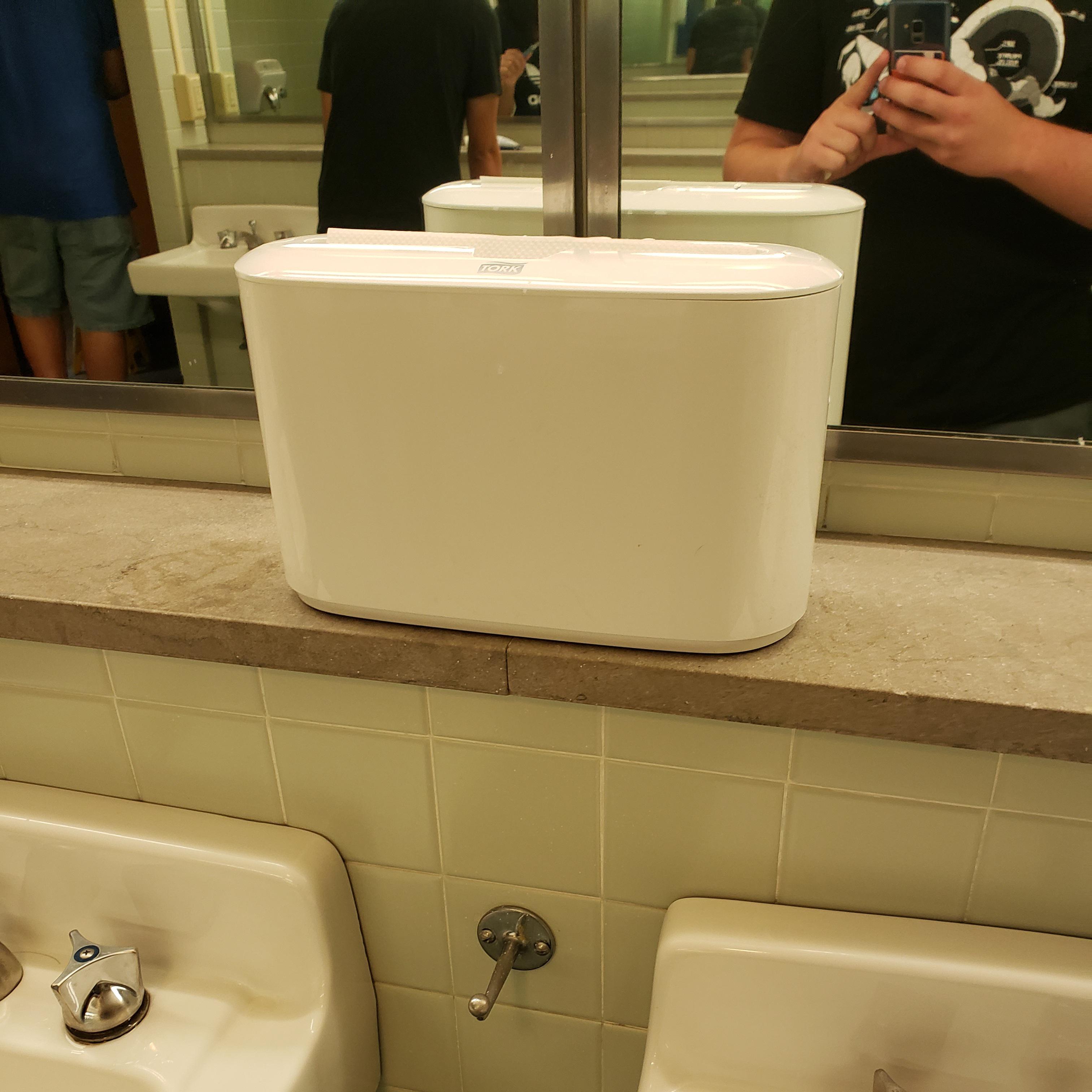 Paper towel dispenser back at FAR😎 : r/UIUC