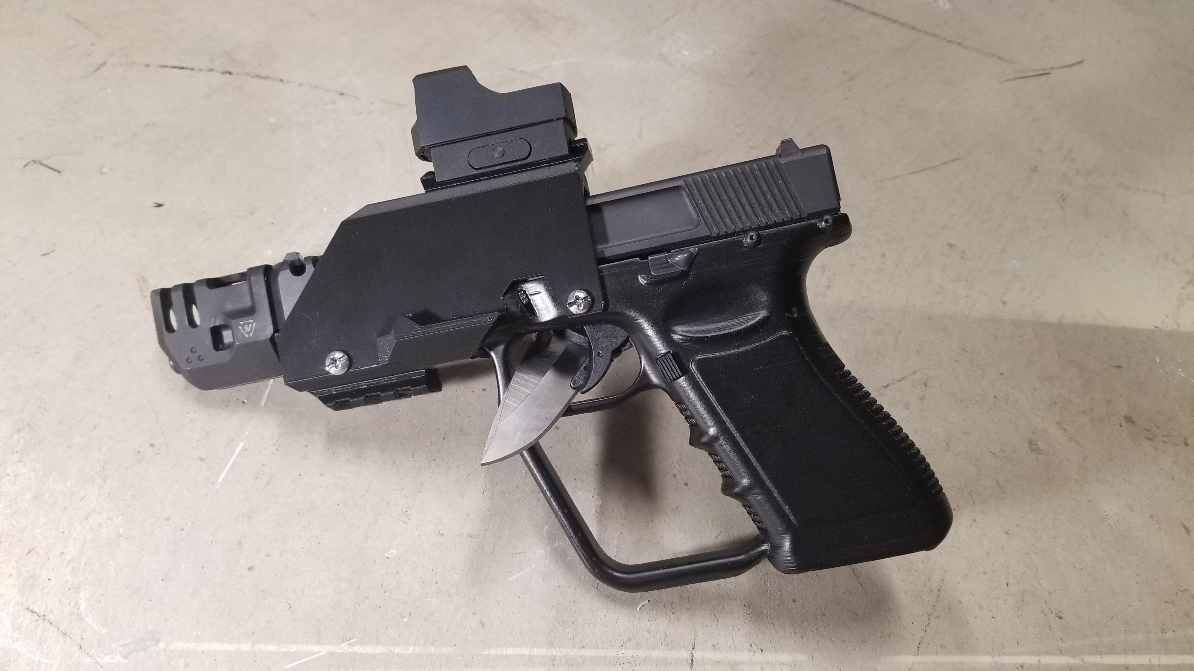 Glad to be back. My printed Glock 17 and printed optic rail mount! r