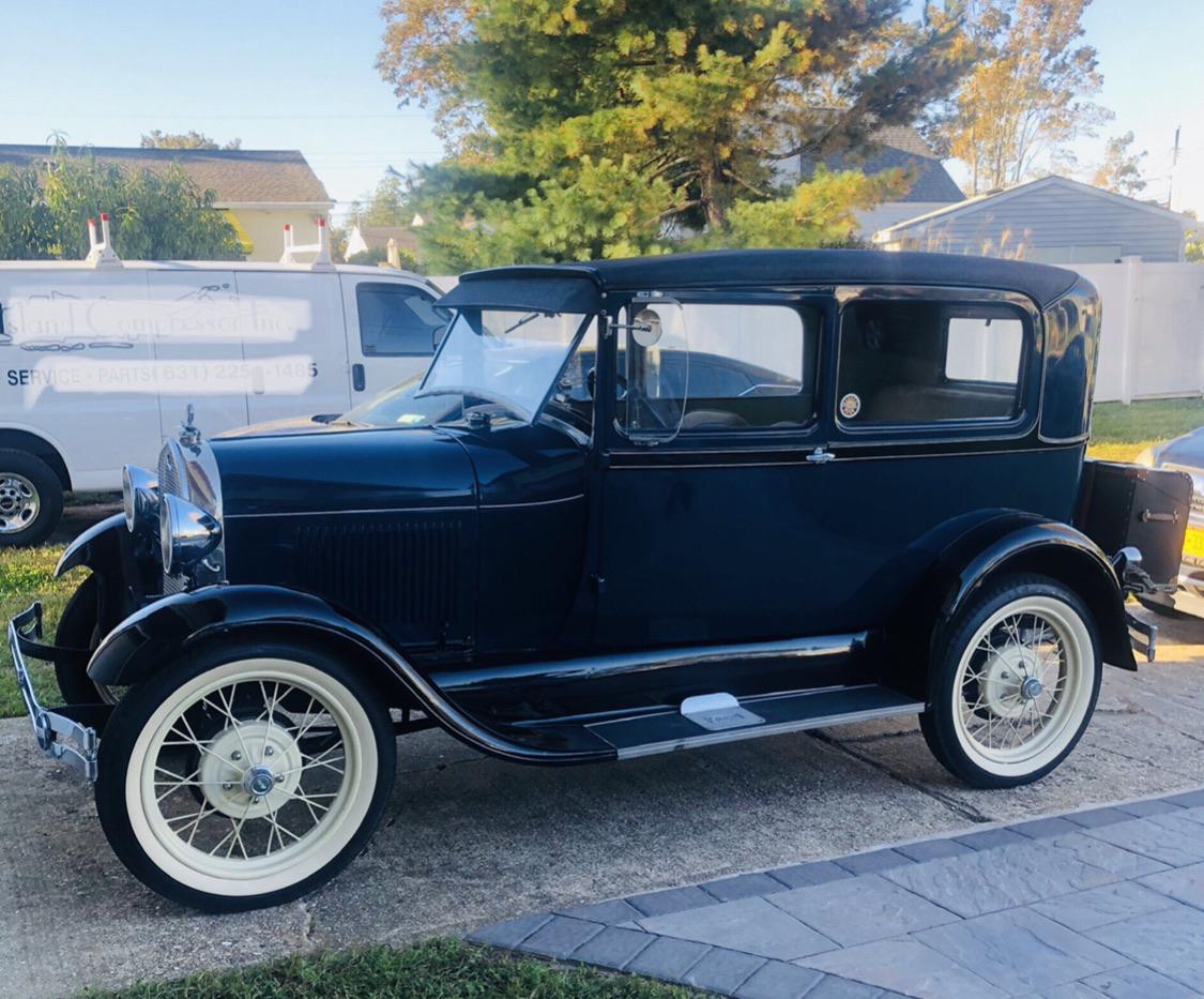 Just picked up my very first classic car for myself as a birthday gift🤘